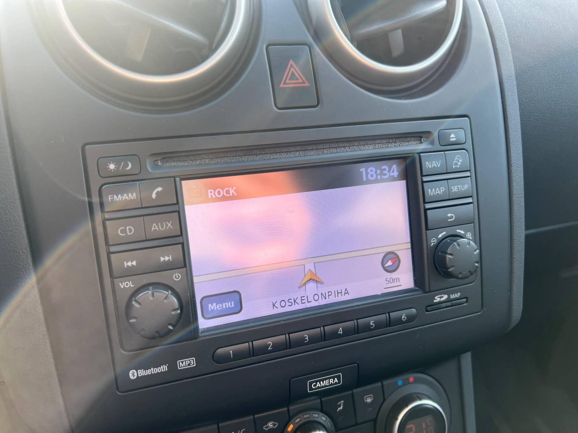 NISSAN Qashqai 2013