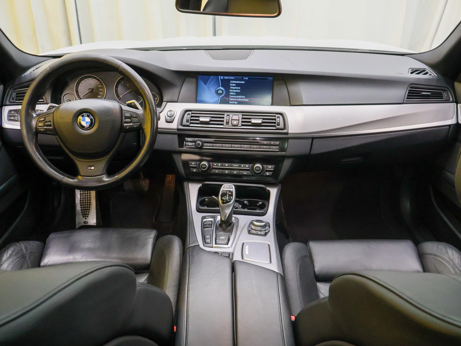 BMW 525 2011