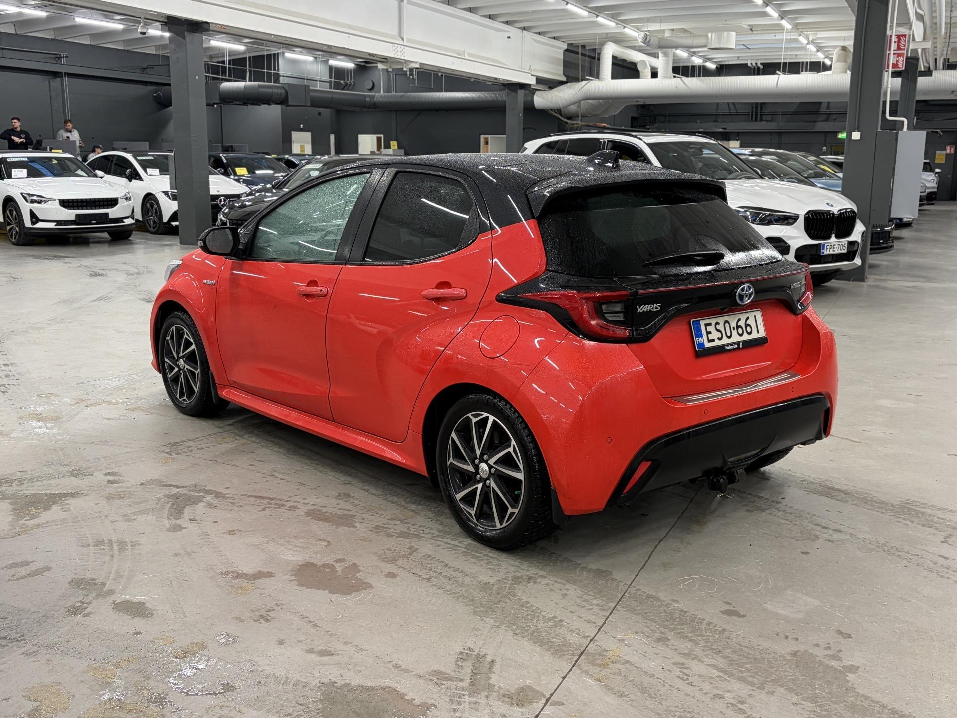 TOYOTA Yaris 2021