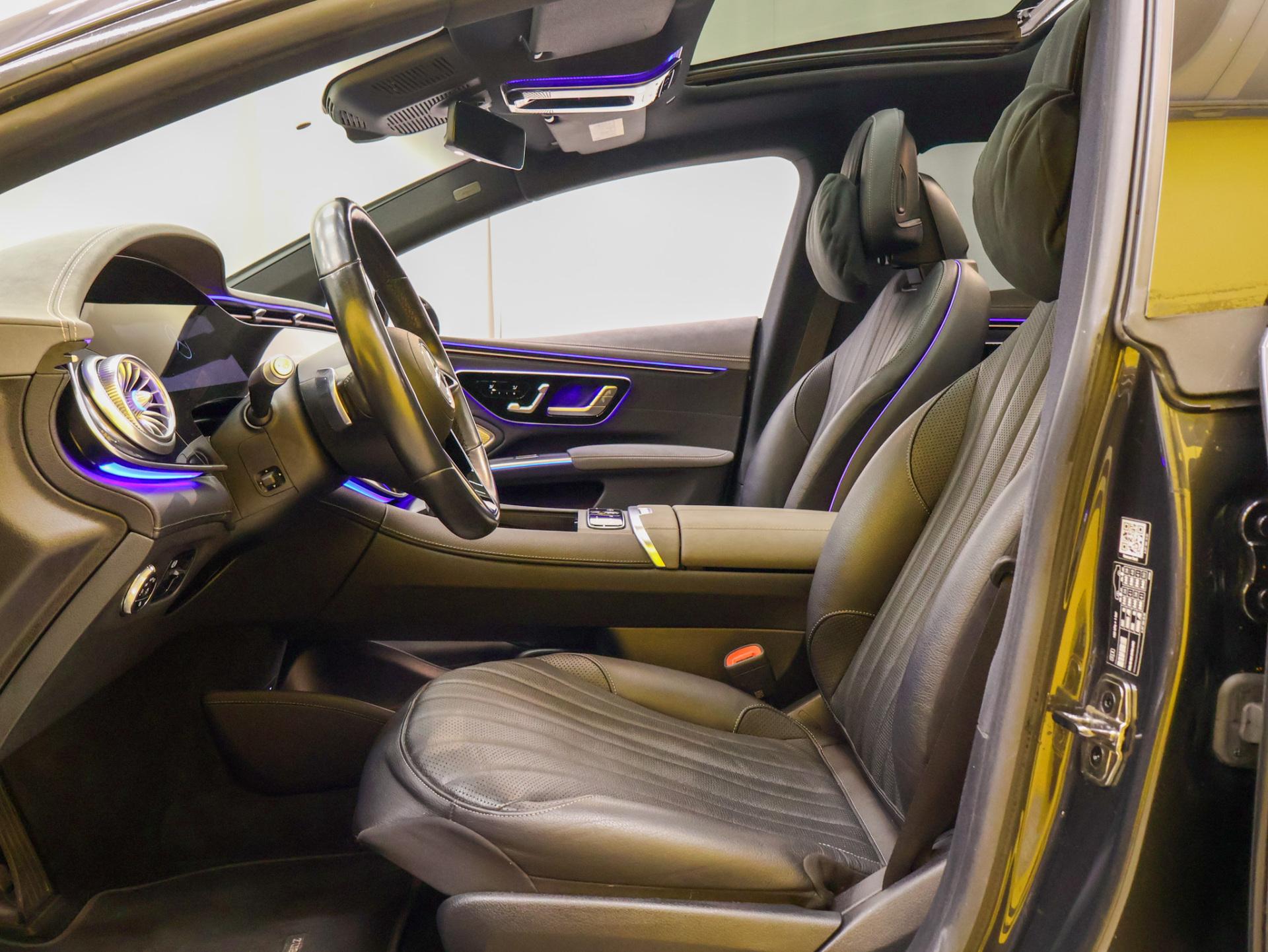 MERCEDES-BENZ EQS 2022