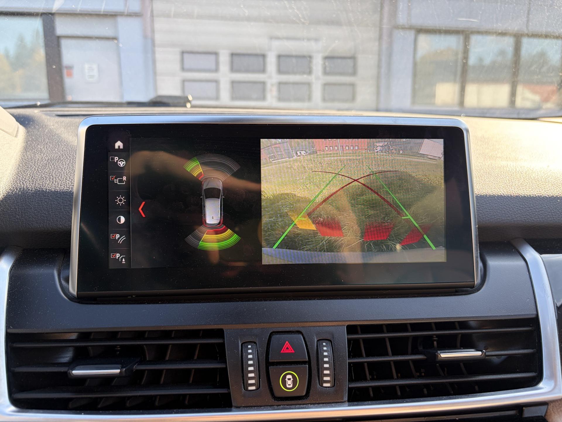 BMW 225 2019