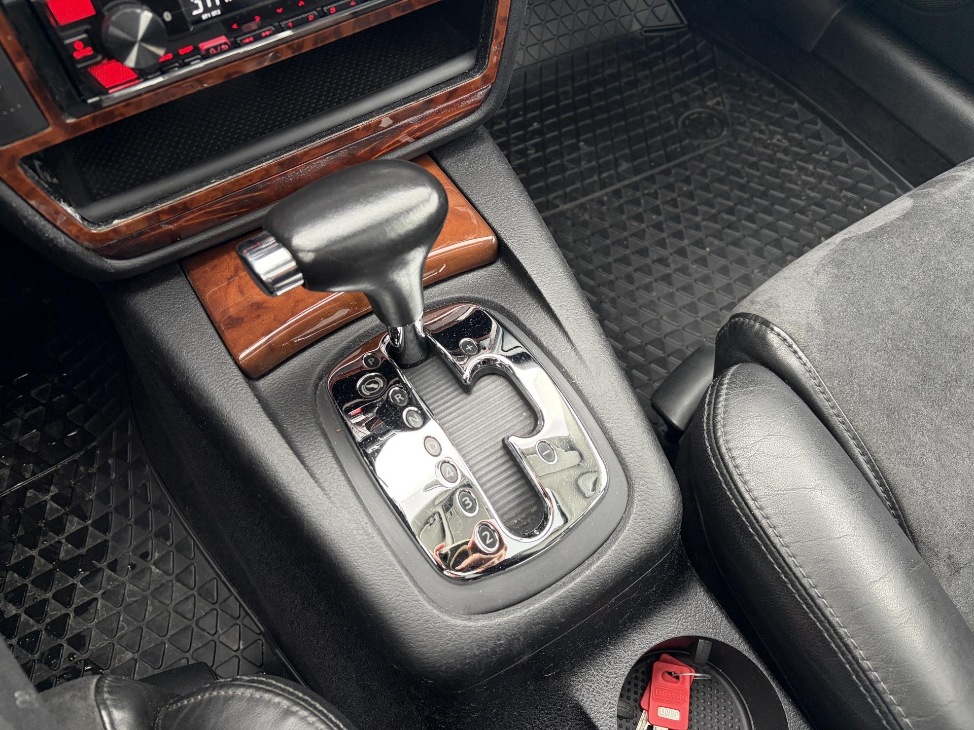 VOLKSWAGEN Passat 2001