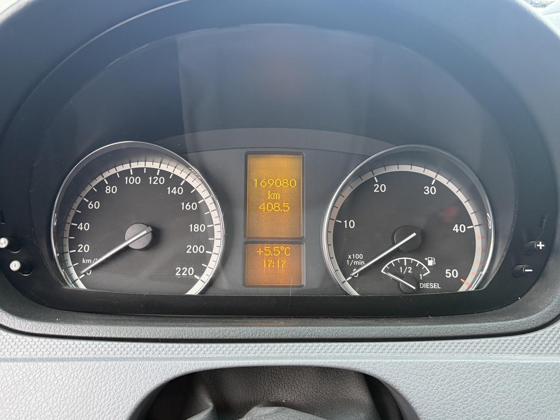 MERCEDES-BENZ Vito 2009