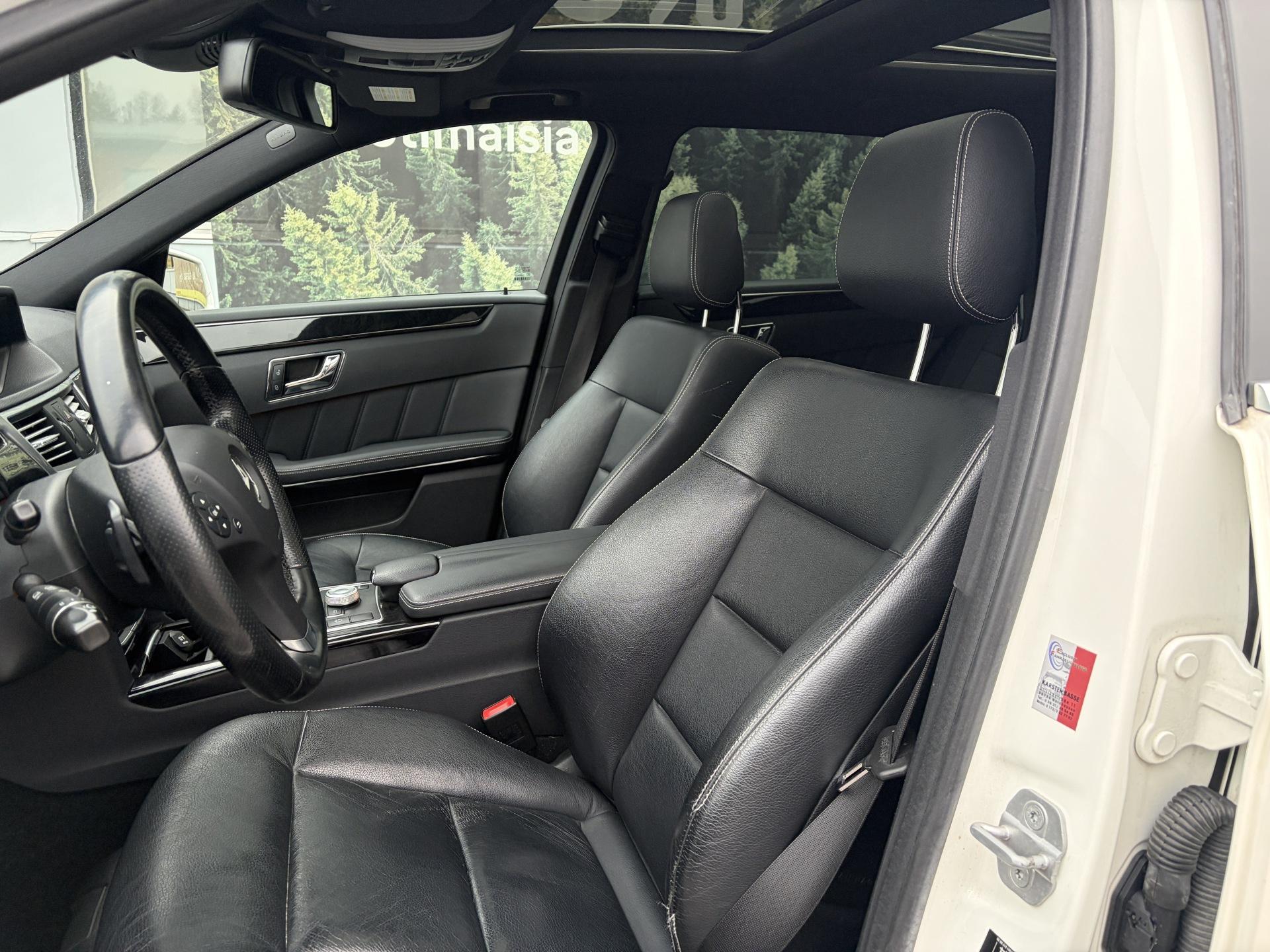 MERCEDES-BENZ E 2010