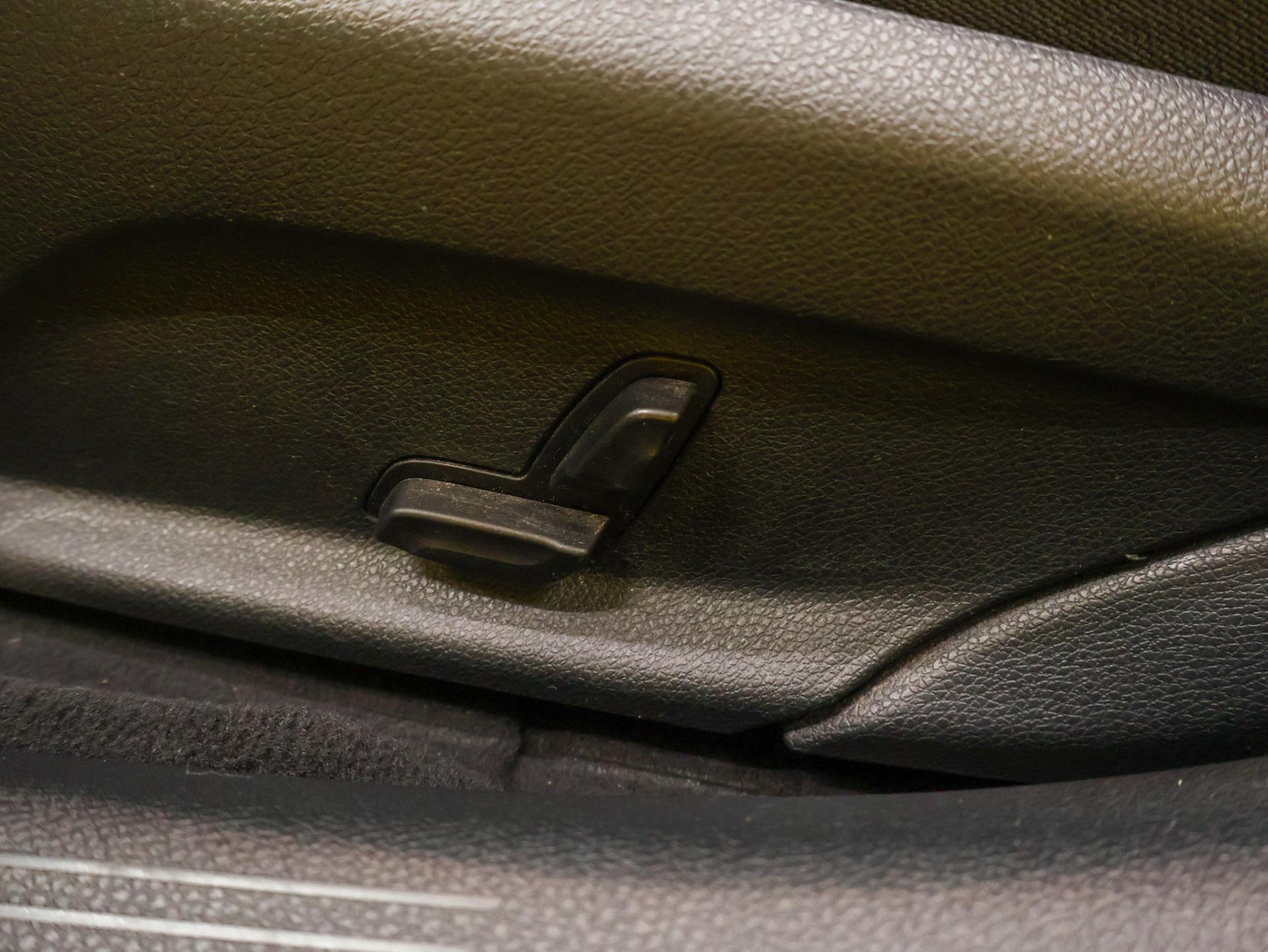 MERCEDES-BENZ C 2015