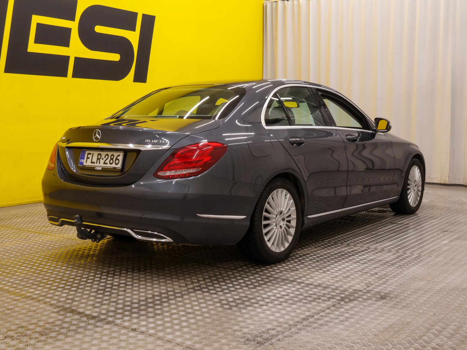 MERCEDES-BENZ C 2015