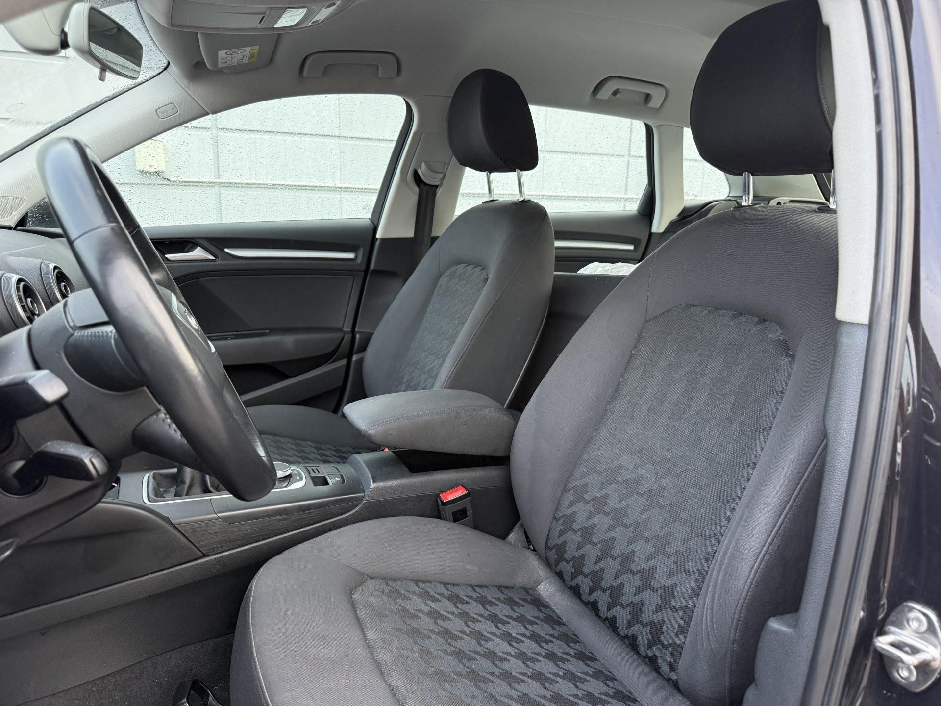 AUDI A3 2016