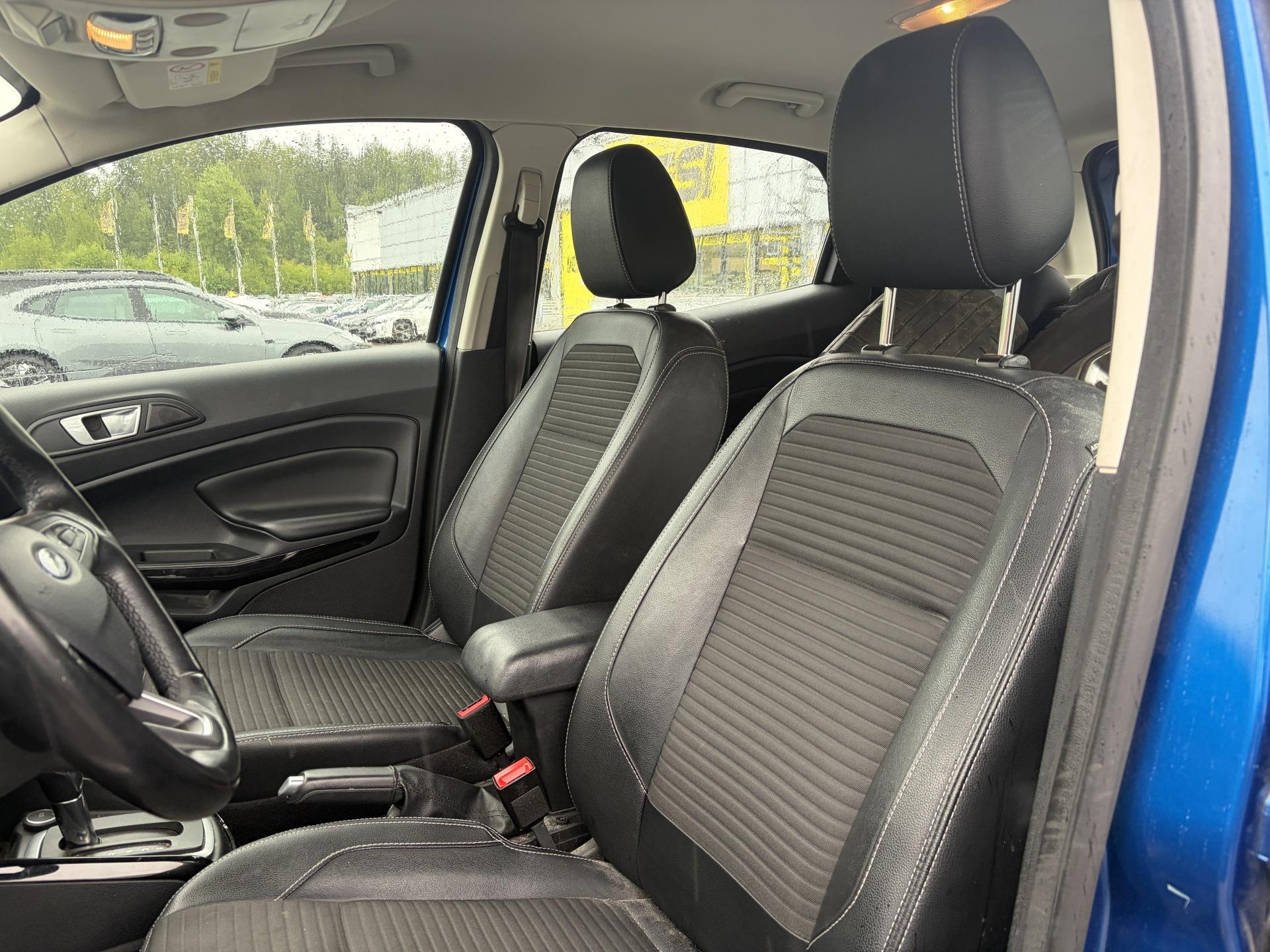 FORD EcoSport 2018