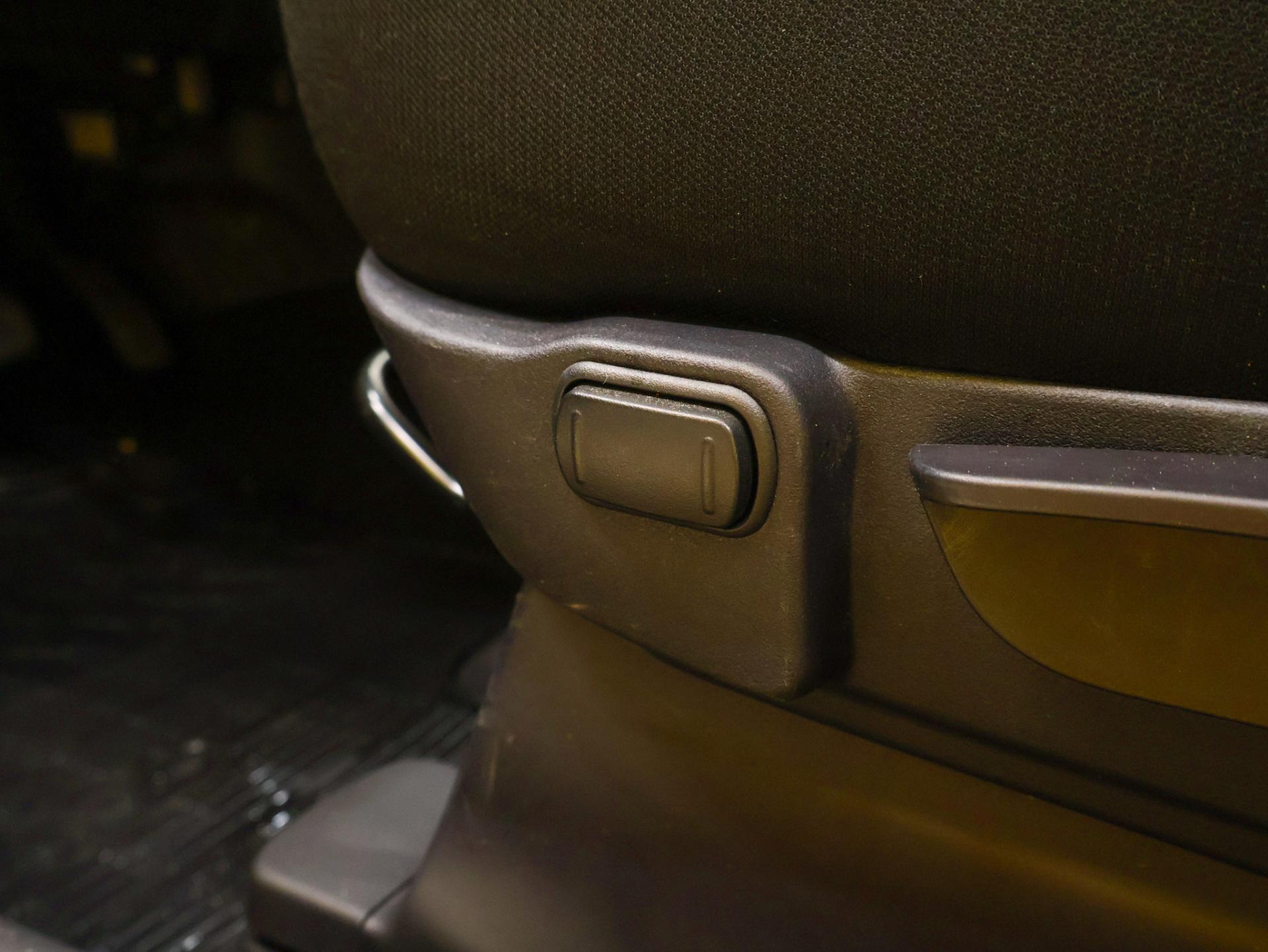 MITSUBISHI Outlander PHEV 2021