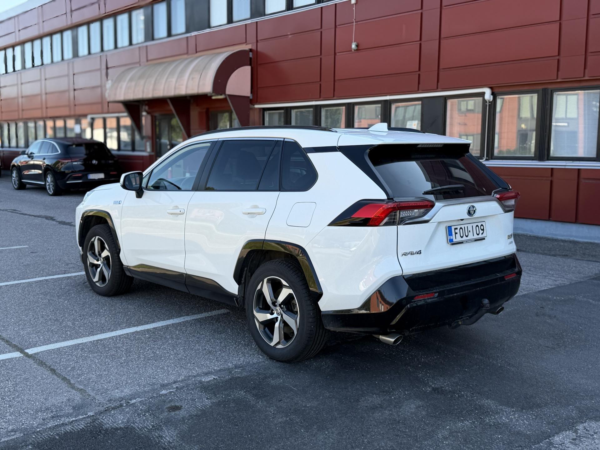 TOYOTA RAV4 Plug-In 2021