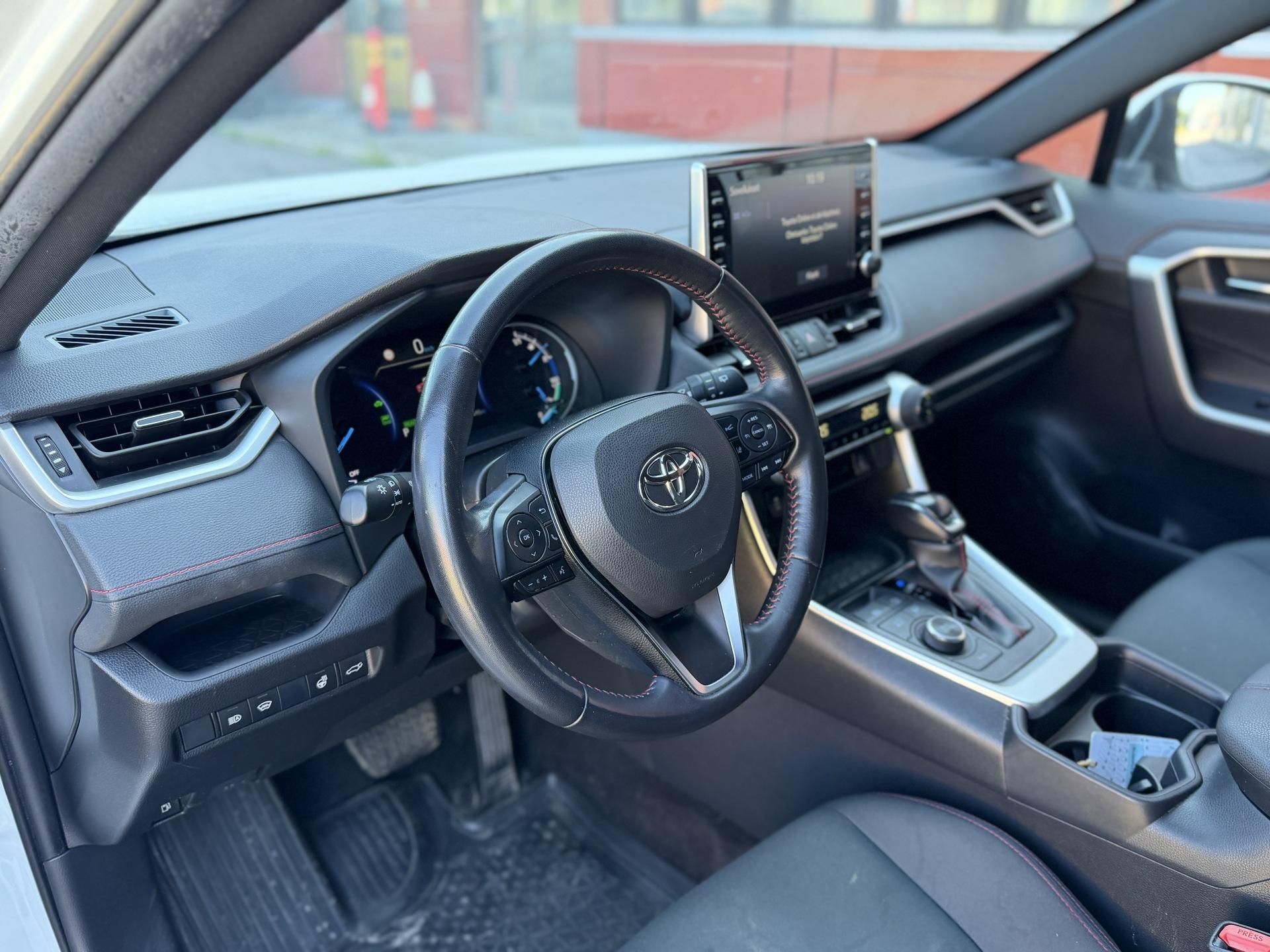 TOYOTA RAV4 Plug-In 2021