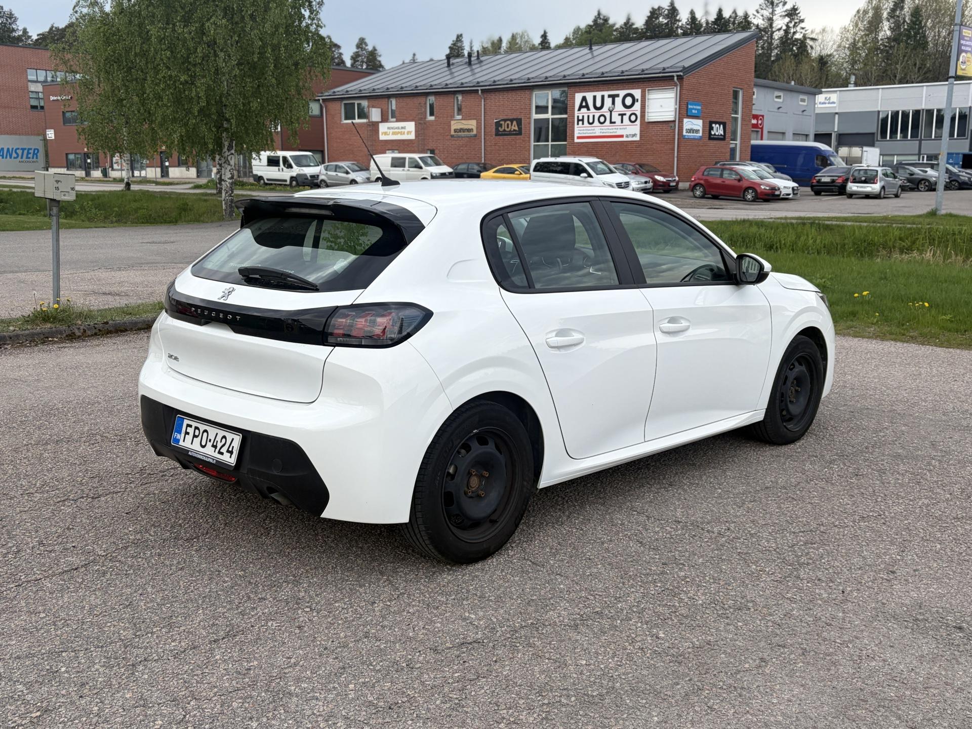 PEUGEOT 208 2020
