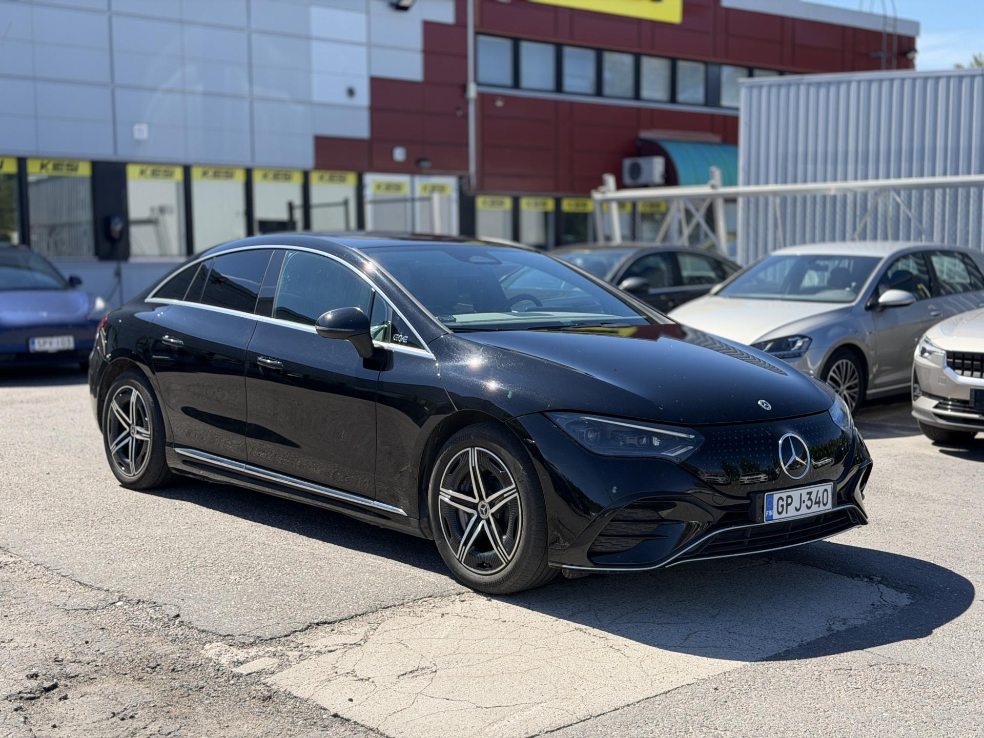 MERCEDES-BENZ EQE 2022