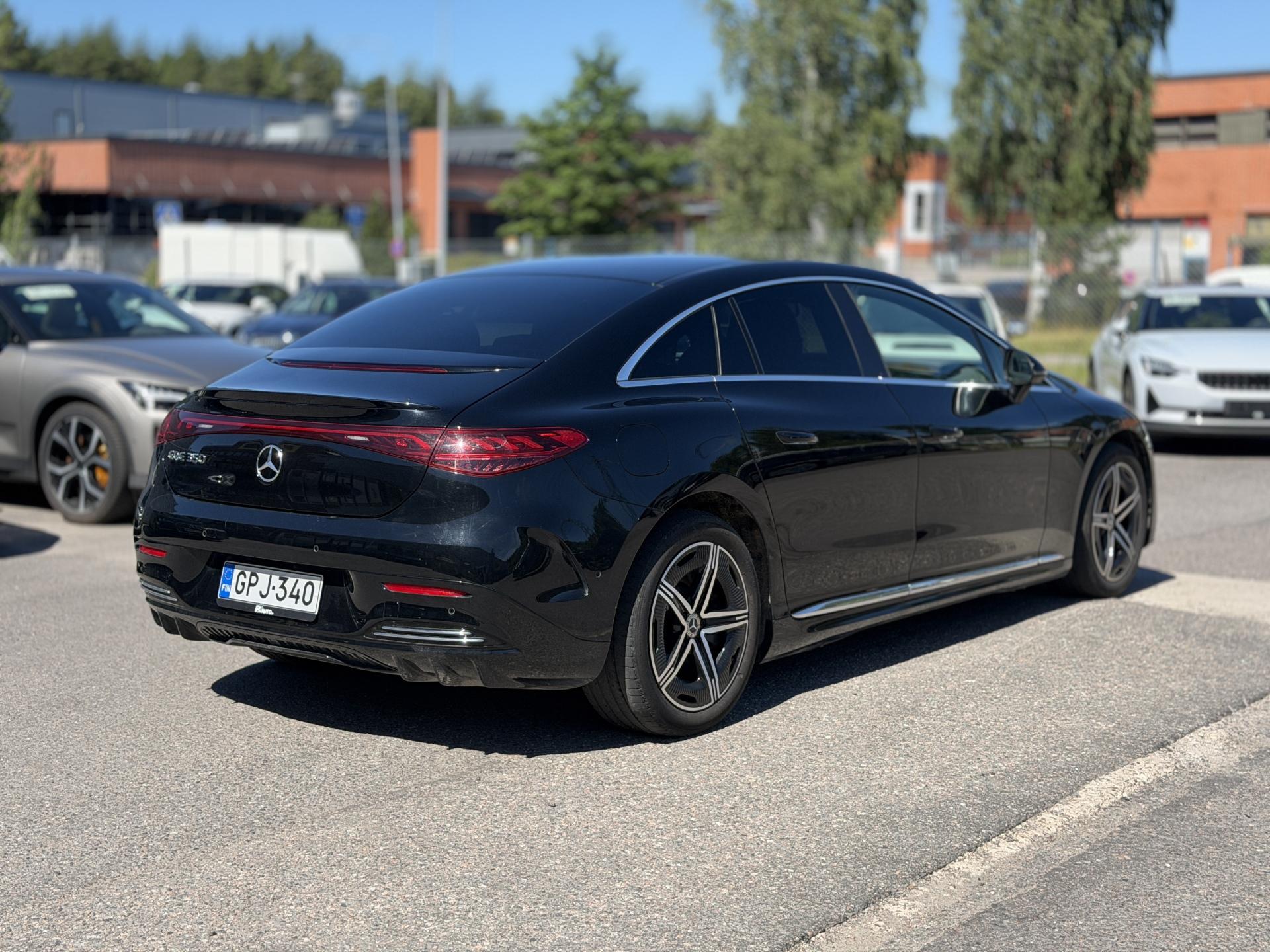 MERCEDES-BENZ EQE 2022