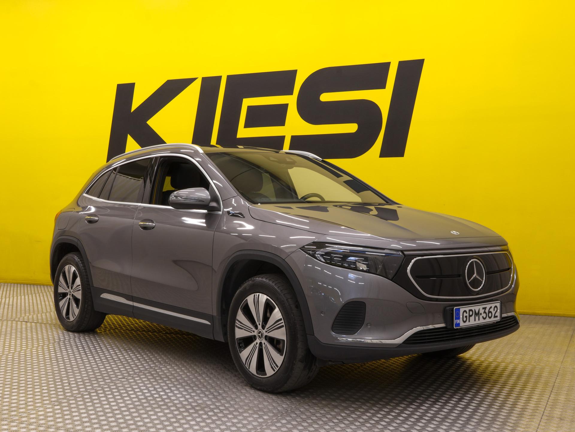 MERCEDES-BENZ EQA 2022