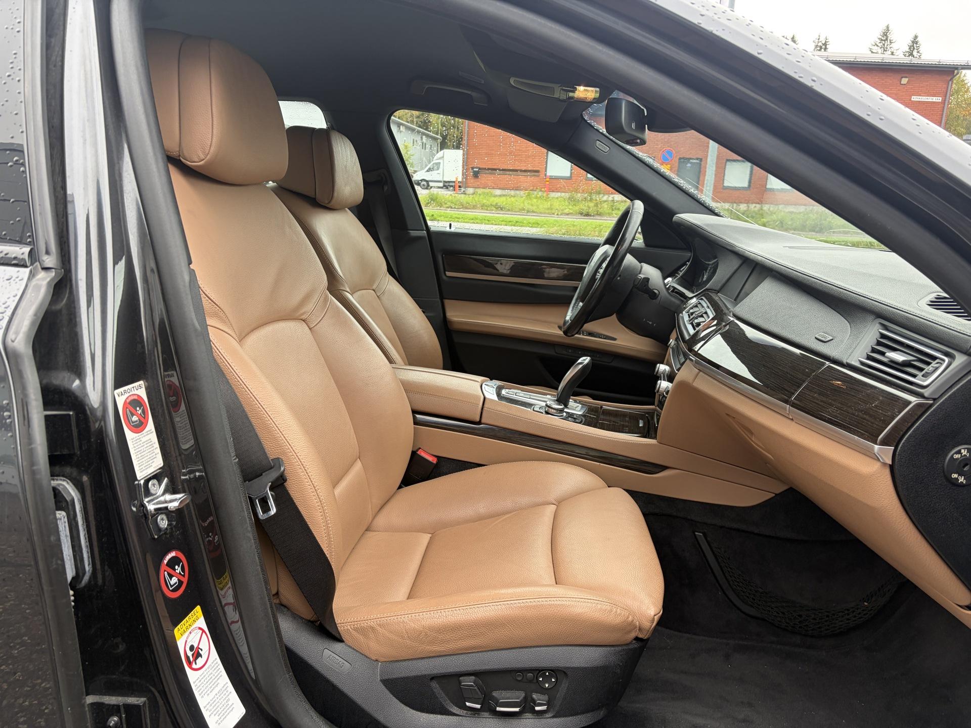 BMW 730 2009