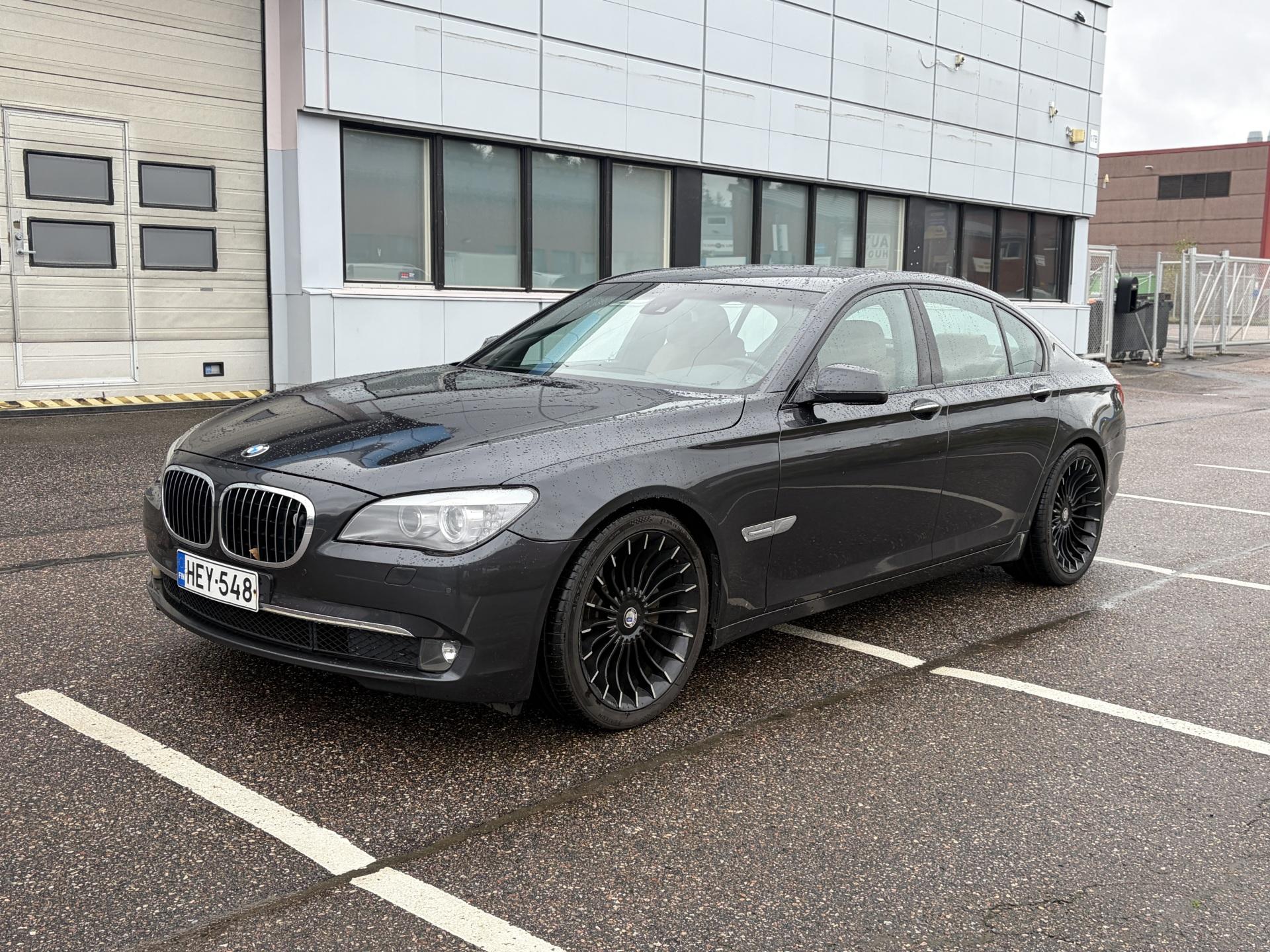 BMW 730 2009