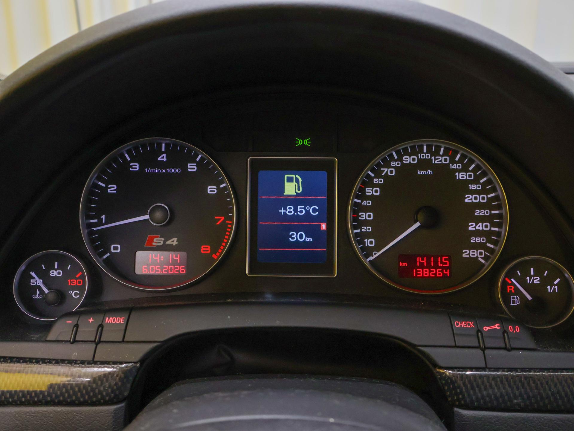 AUDI S4 2003