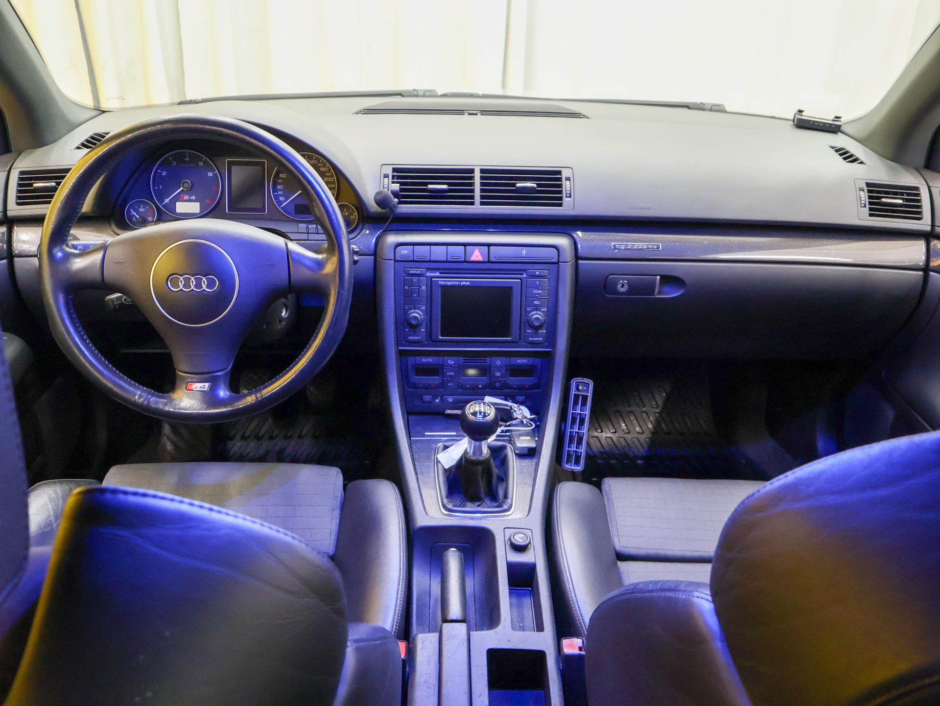 AUDI S4 2003