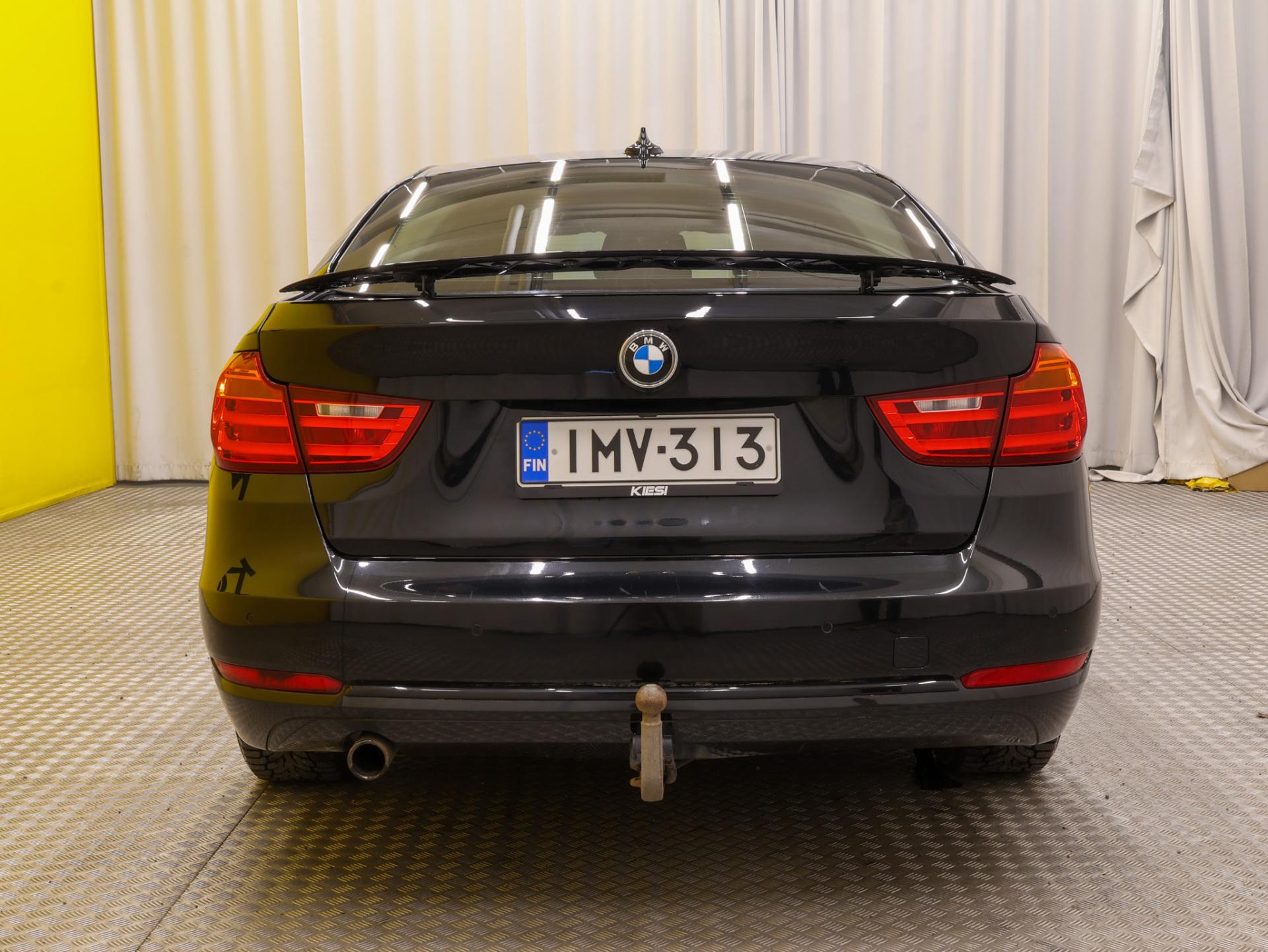BMW 318 Gran Turismo 2014