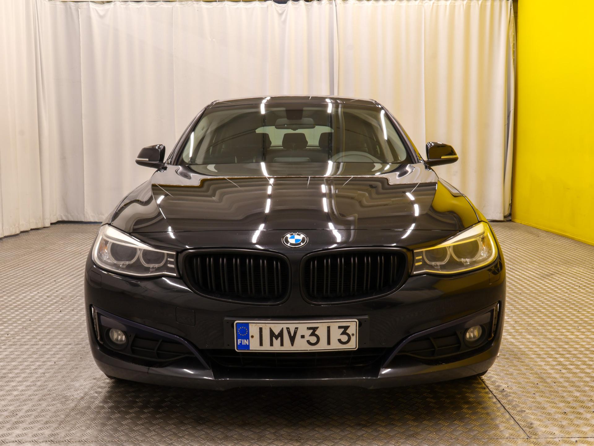 BMW 318 Gran Turismo 2014