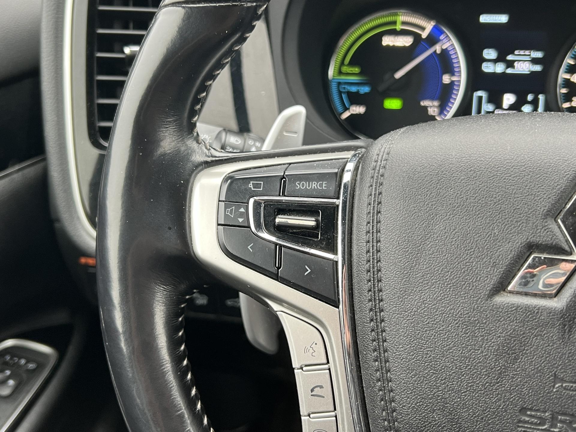 MITSUBISHI Outlander PHEV 2019