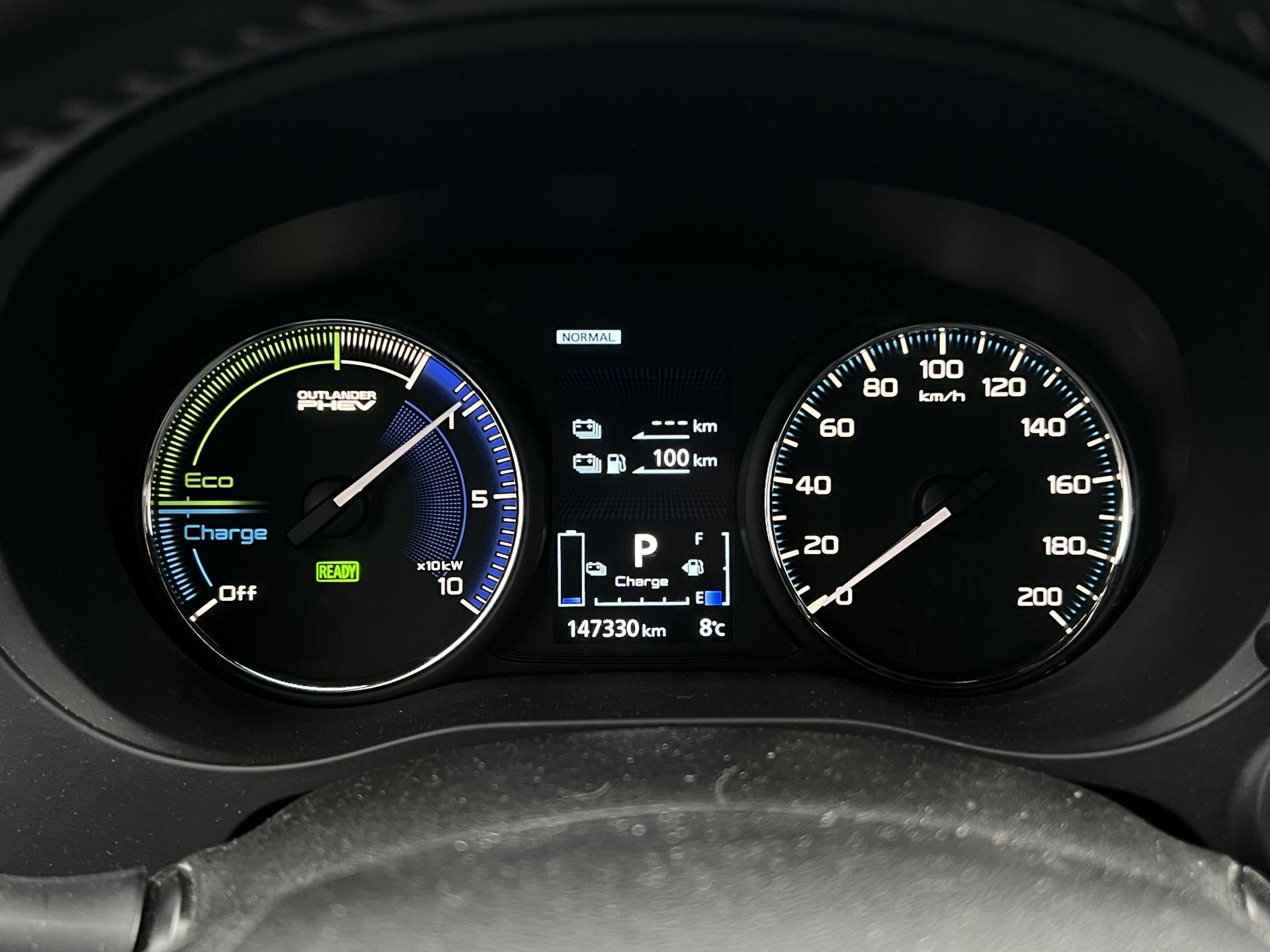 MITSUBISHI Outlander PHEV 2019