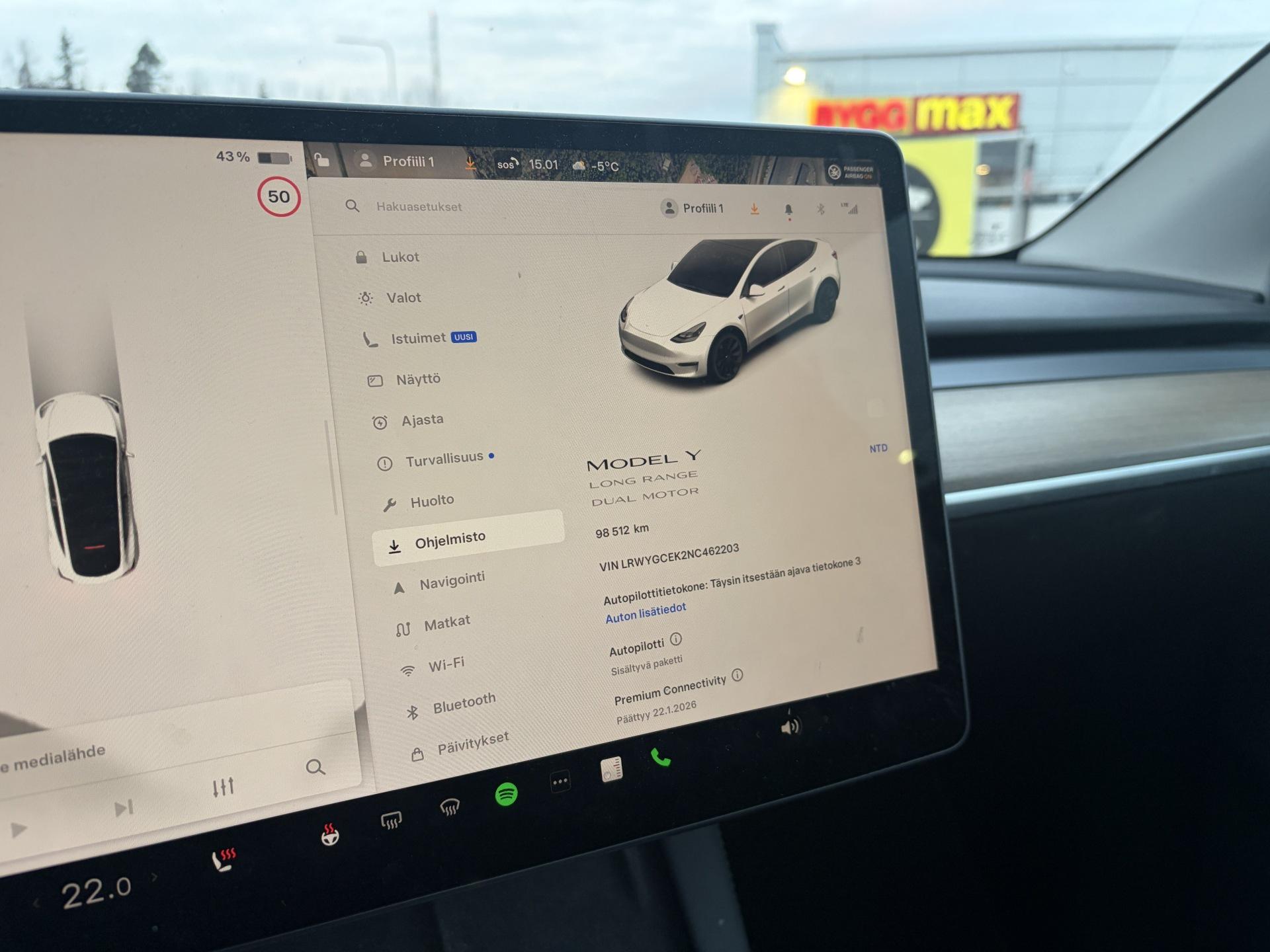 TESLA Model Y 2022