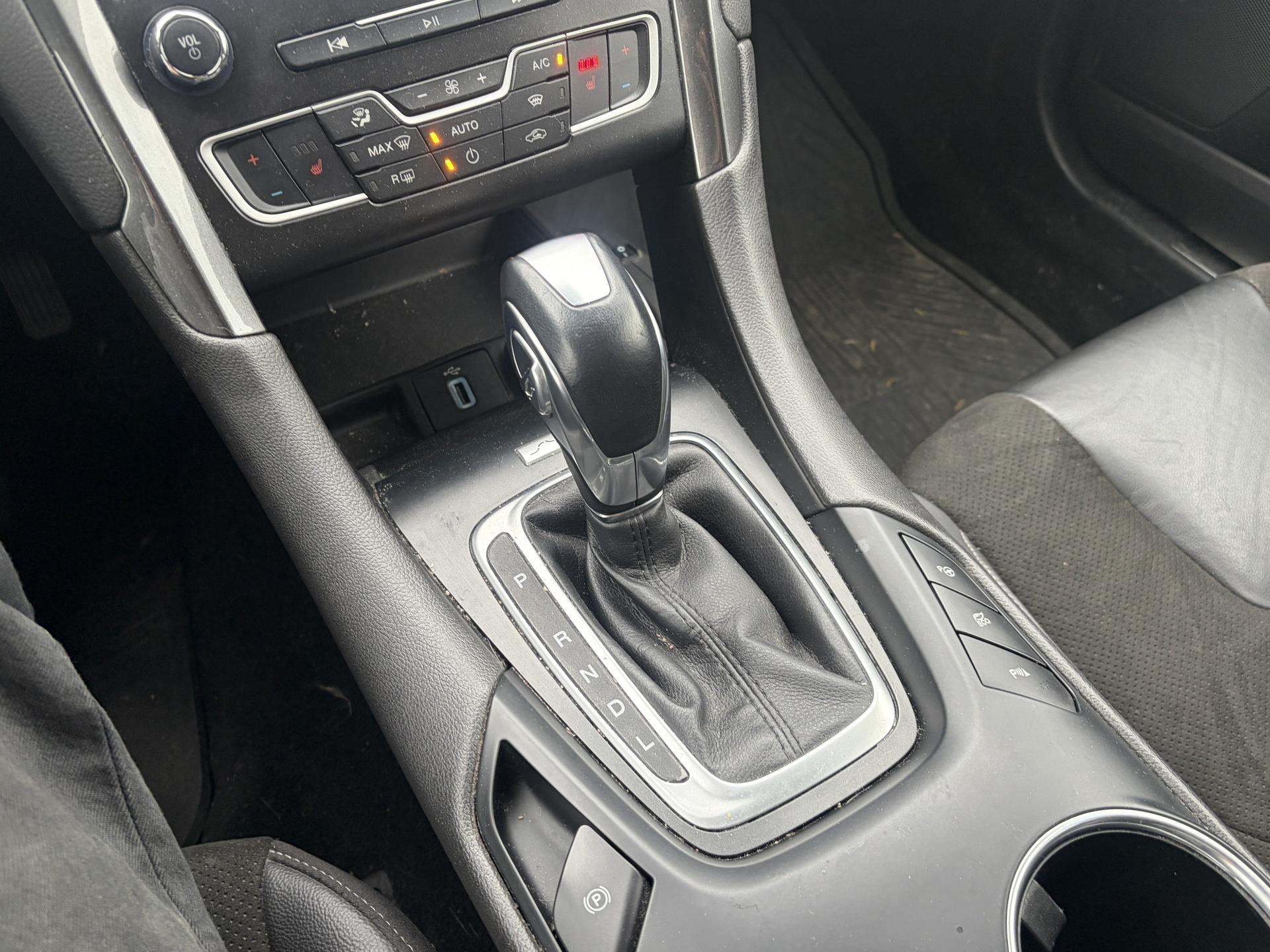 FORD Mondeo 2020
