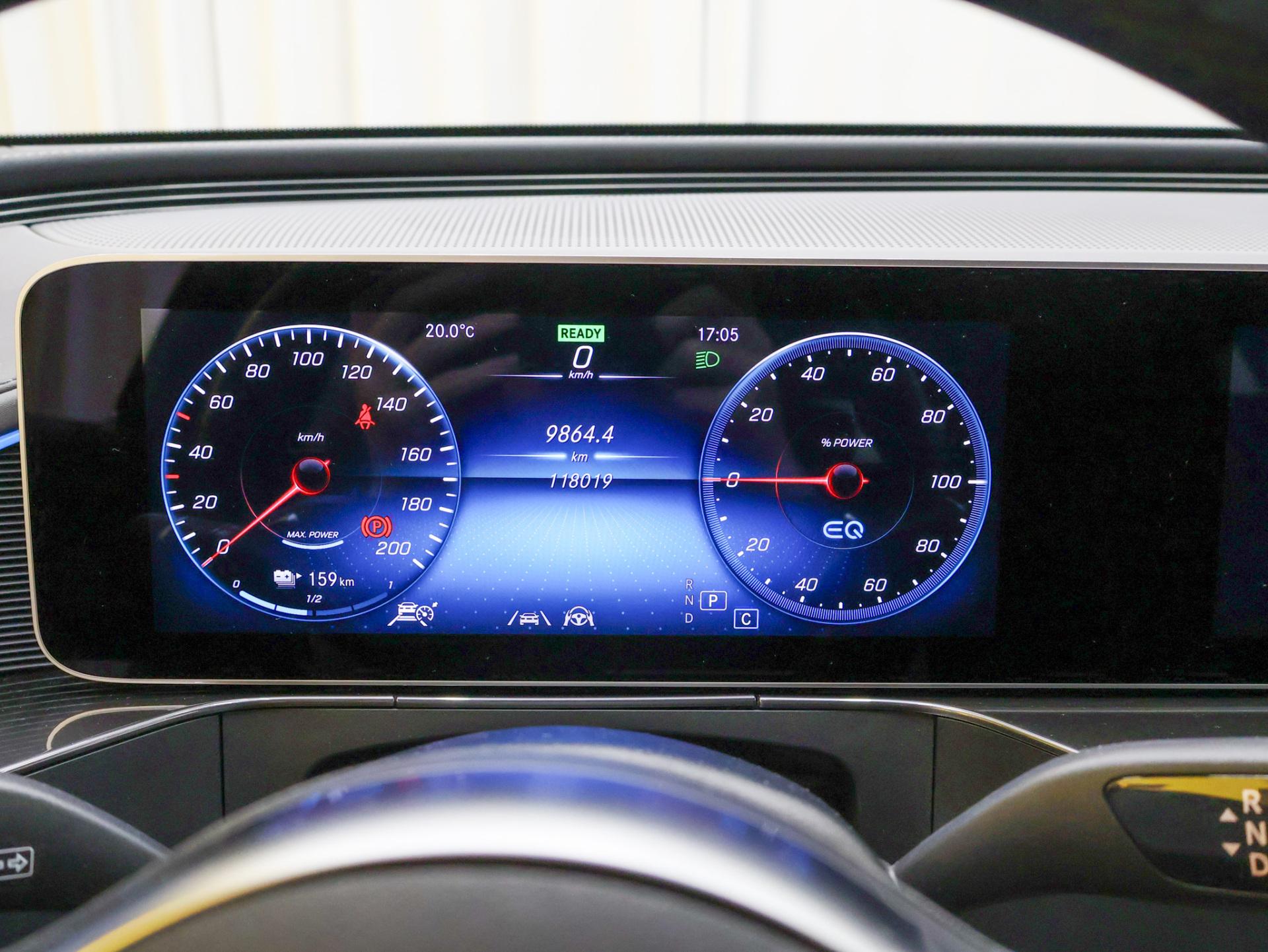MERCEDES-BENZ EQC 2020