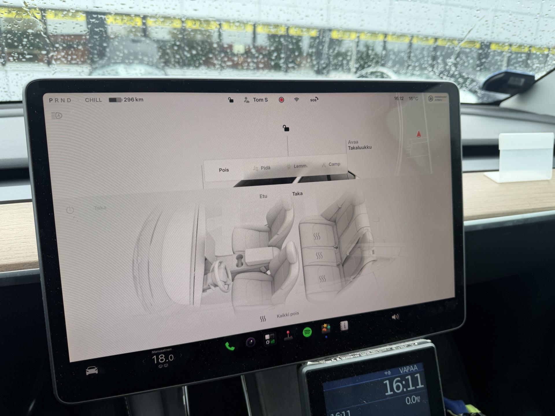 TESLA Model Y 2022
