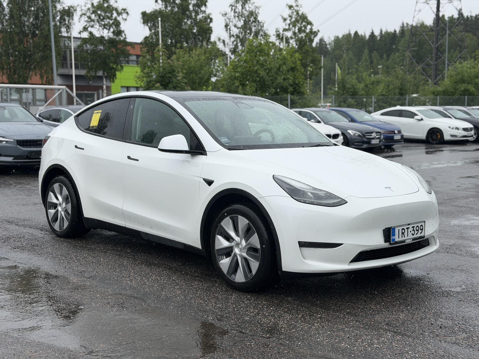 TESLA Model Y 2022