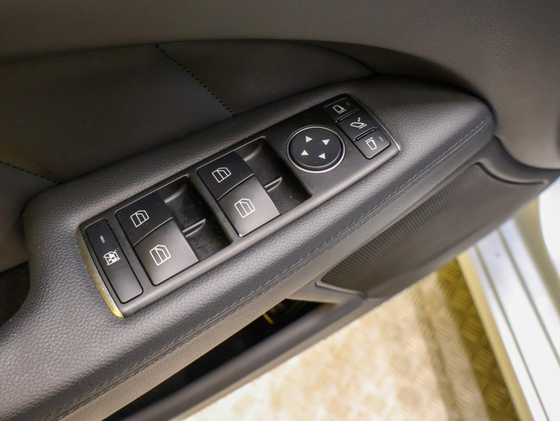 MERCEDES-BENZ CLS 2014