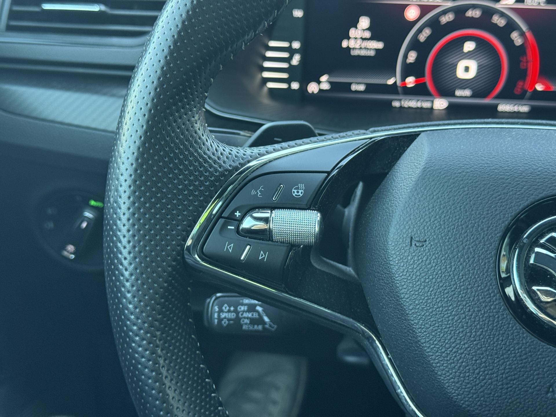SKODA Superb 2021
