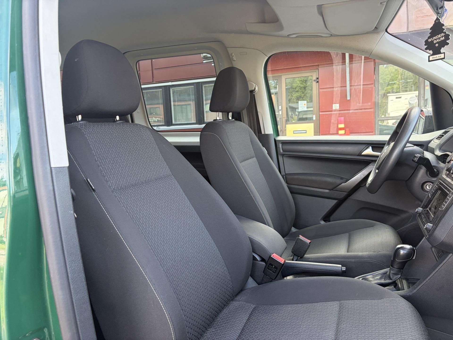 VOLKSWAGEN Caddy 2017