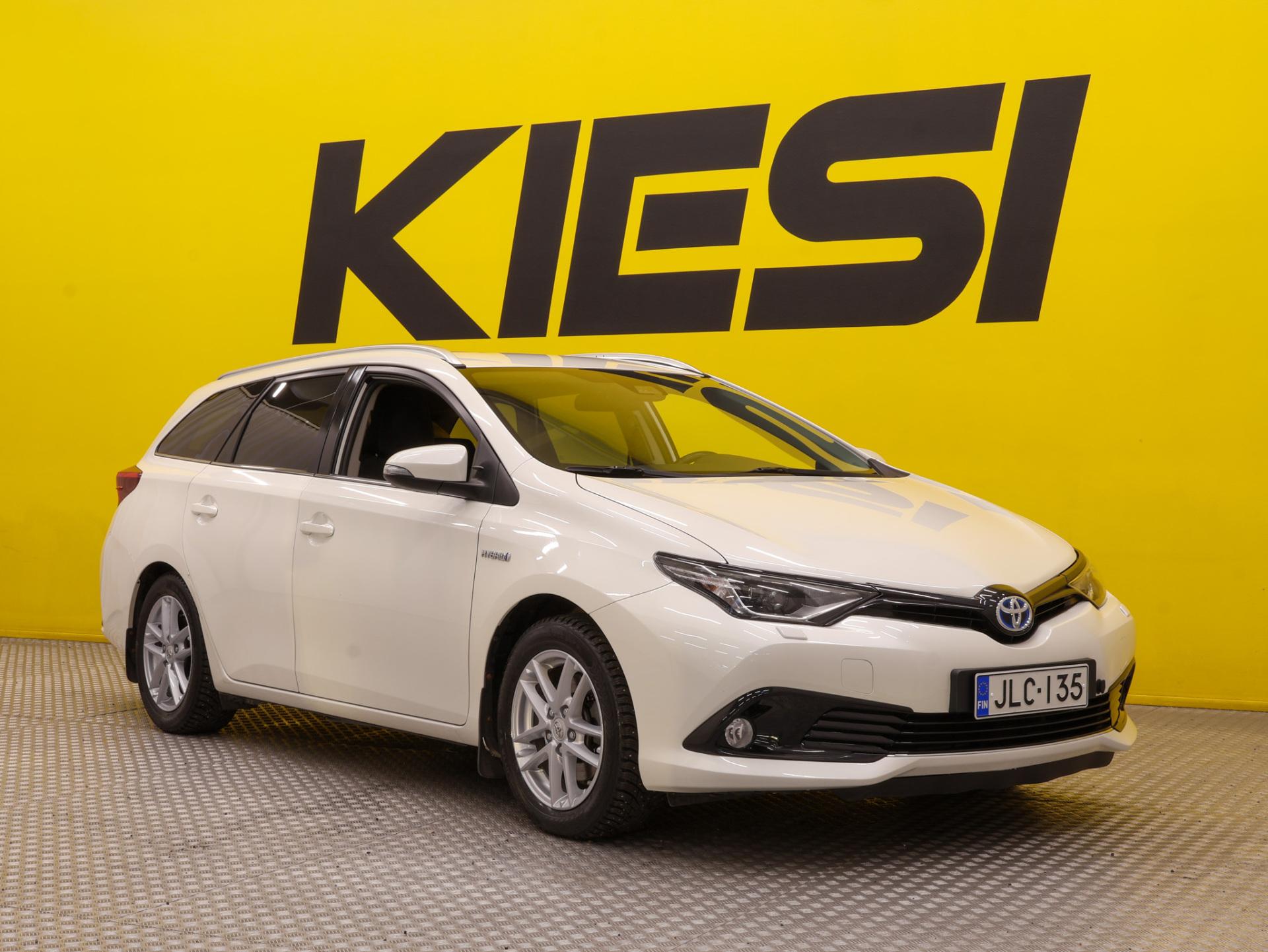 TOYOTA Auris 2018
