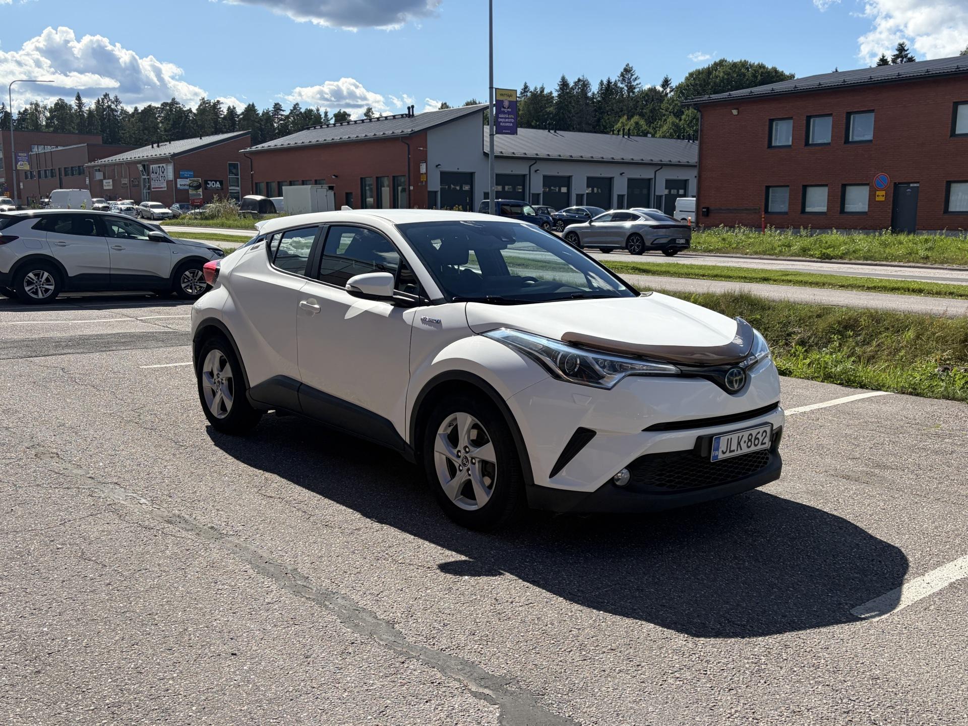 TOYOTA C-HR 2017