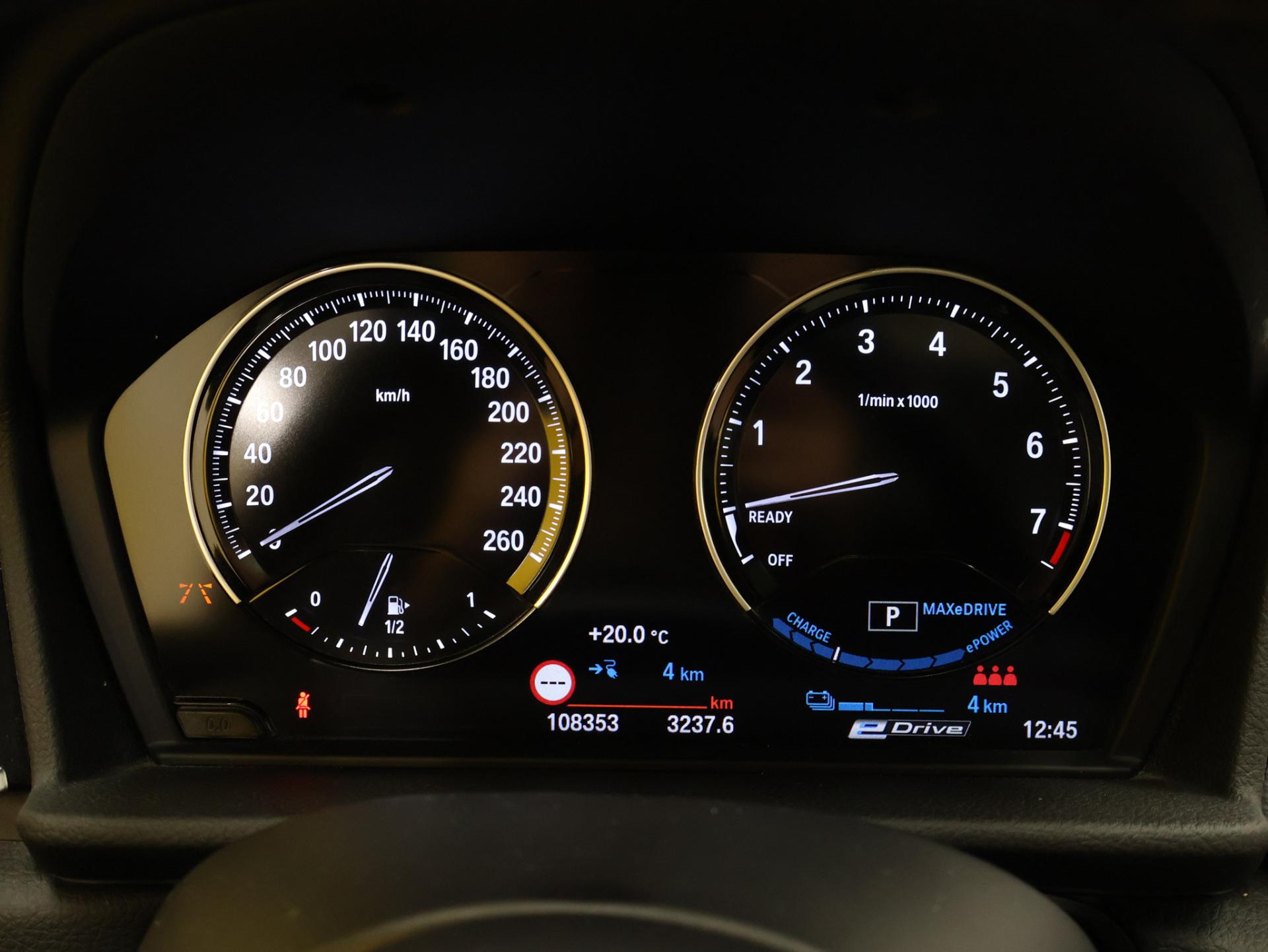 BMW 225 2018