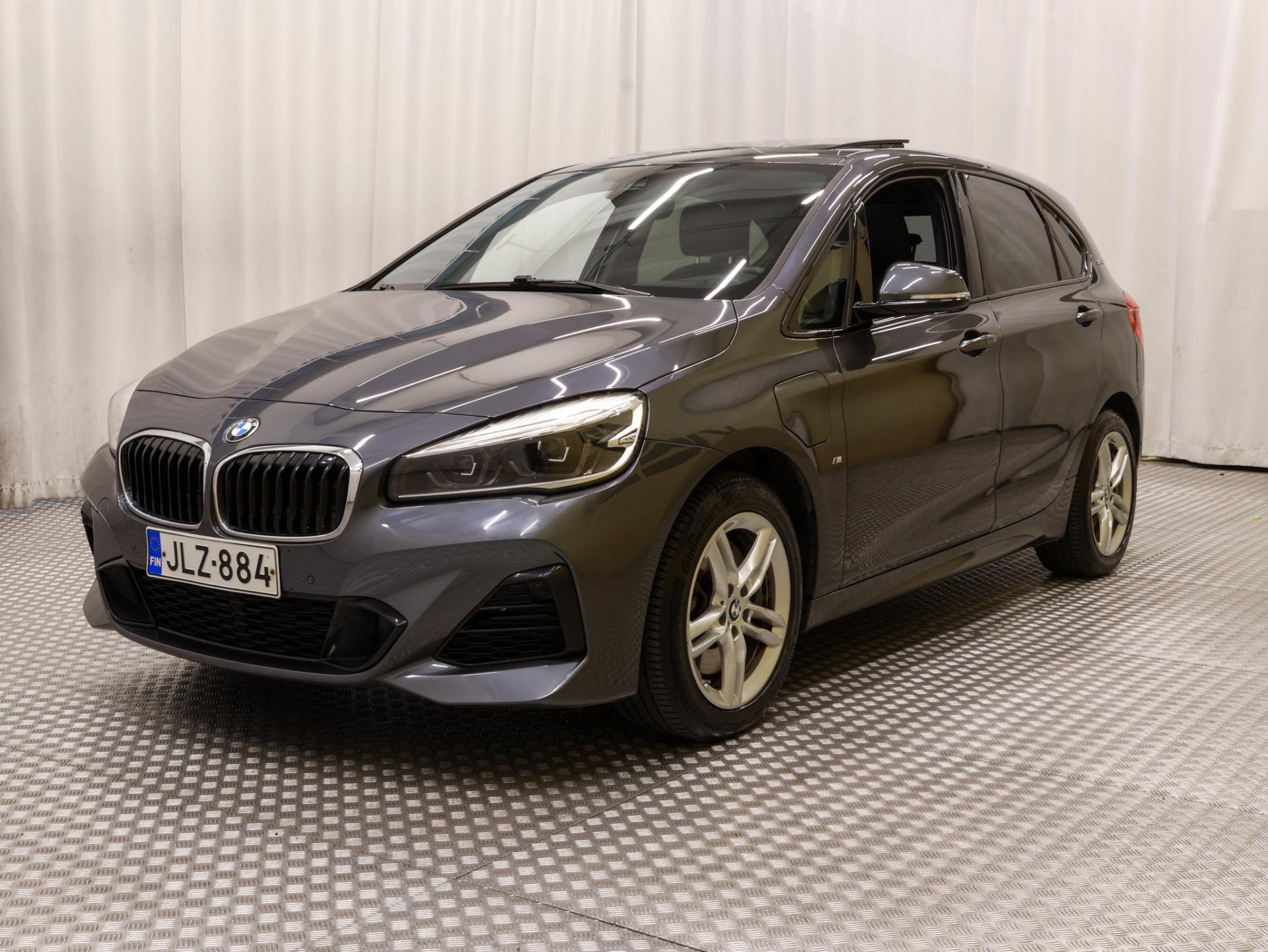 BMW 225 2018