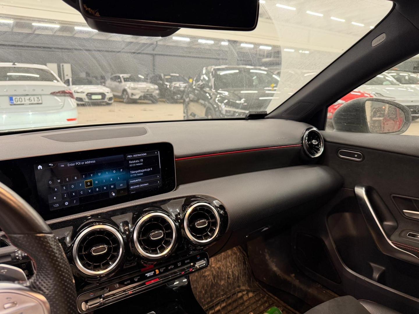 MERCEDES-BENZ A 2019