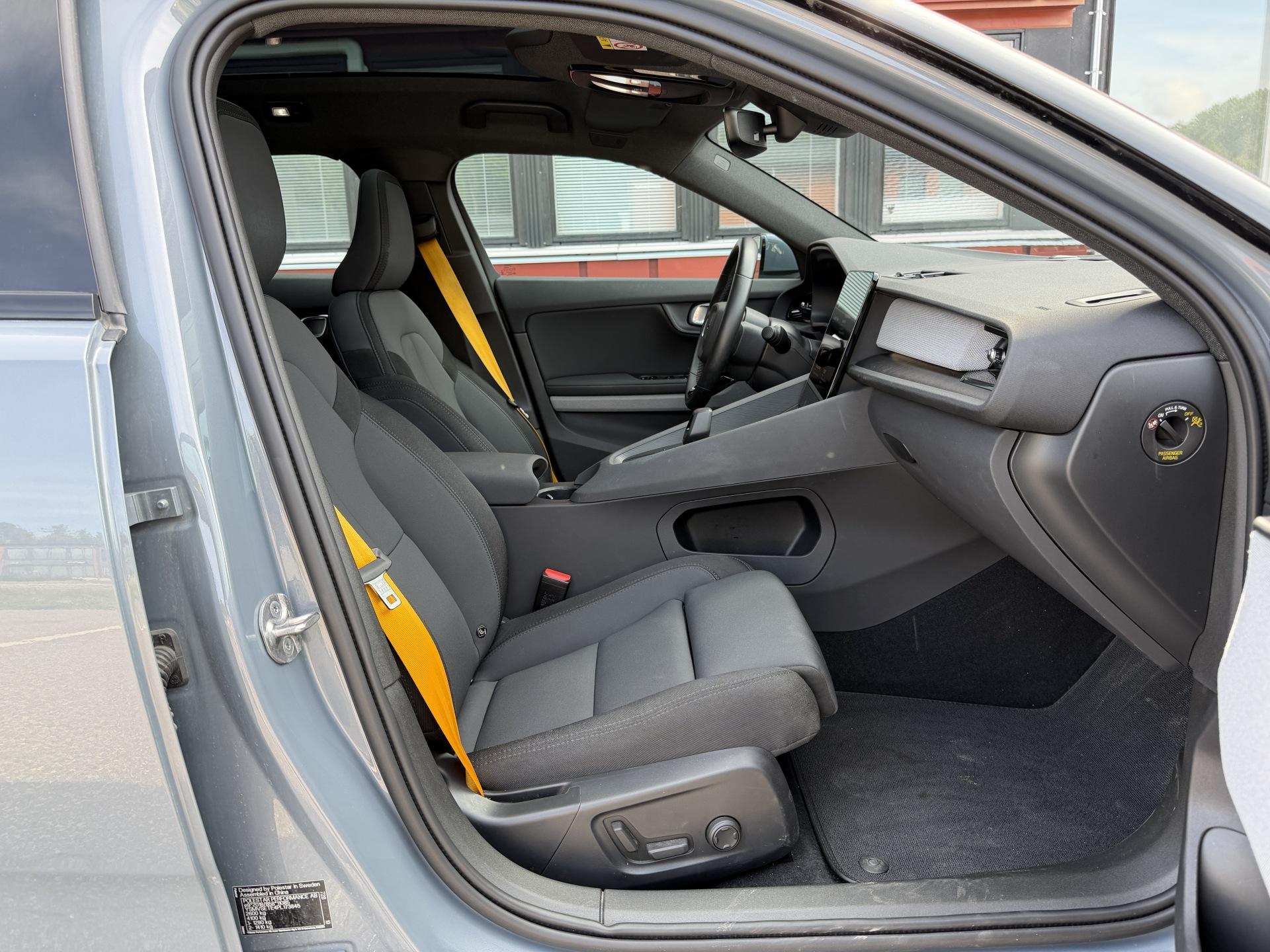 POLESTAR 2 2023