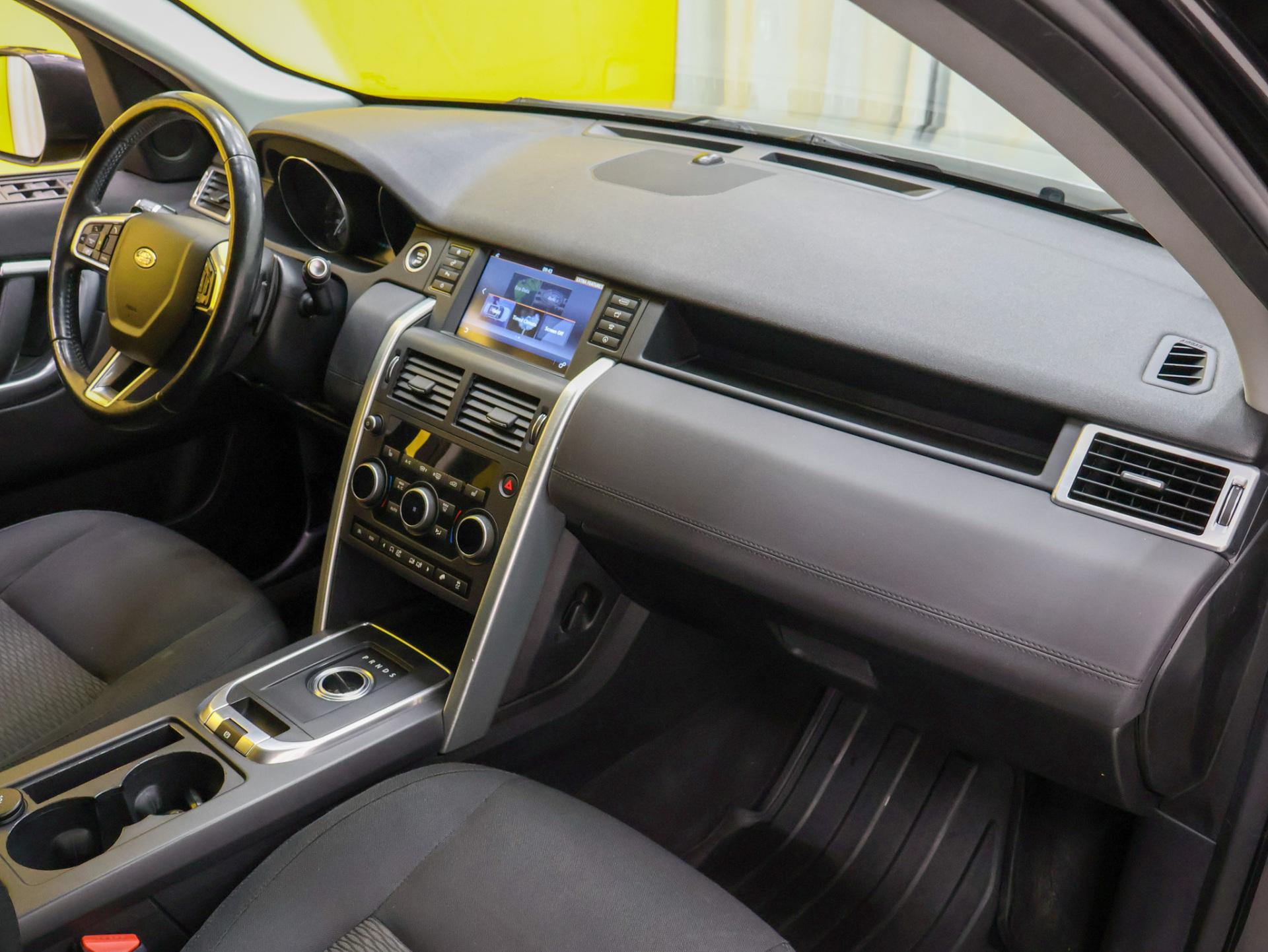 LAND ROVER Discovery Sport 2015