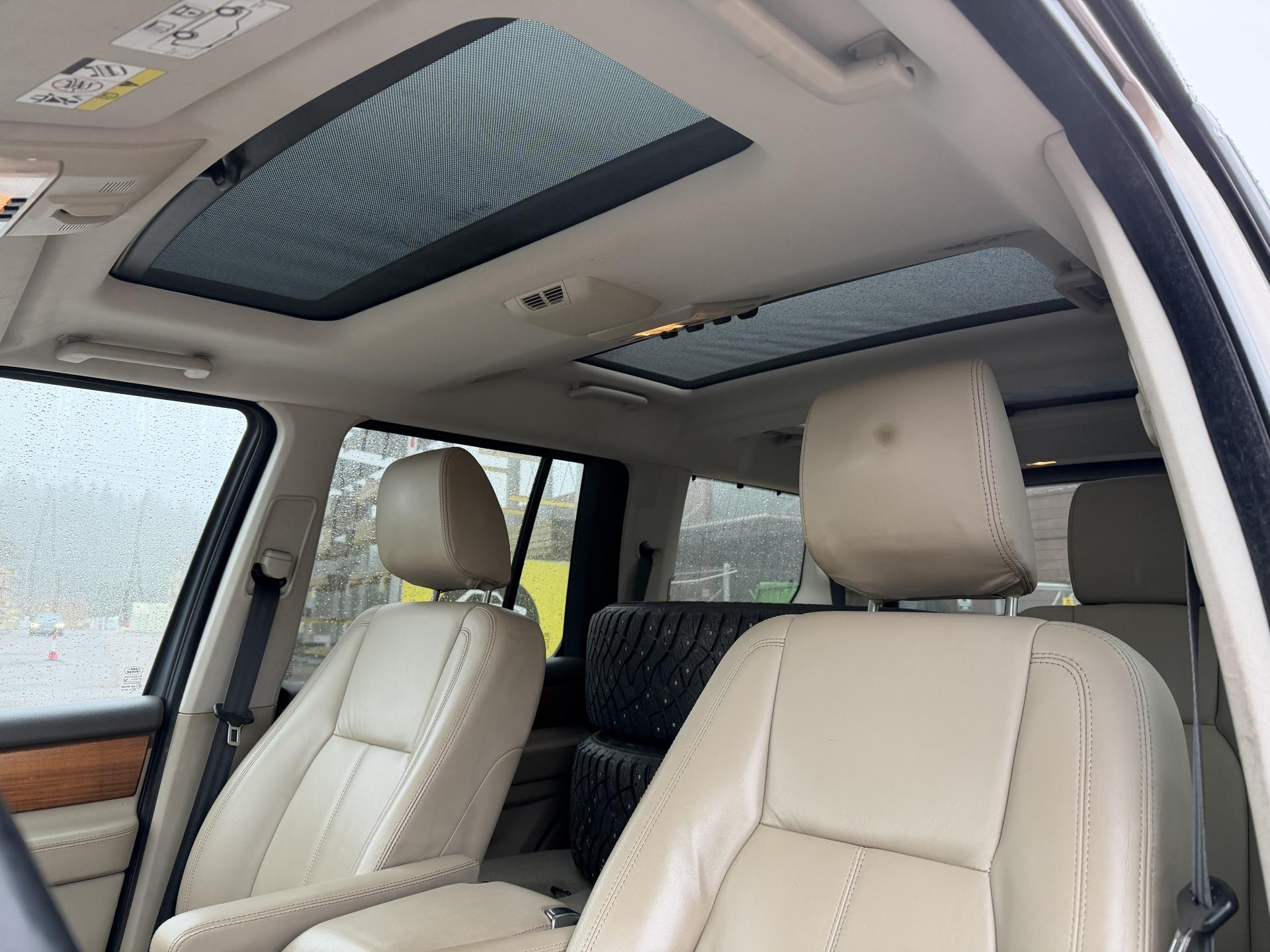 LAND ROVER Discovery 2010