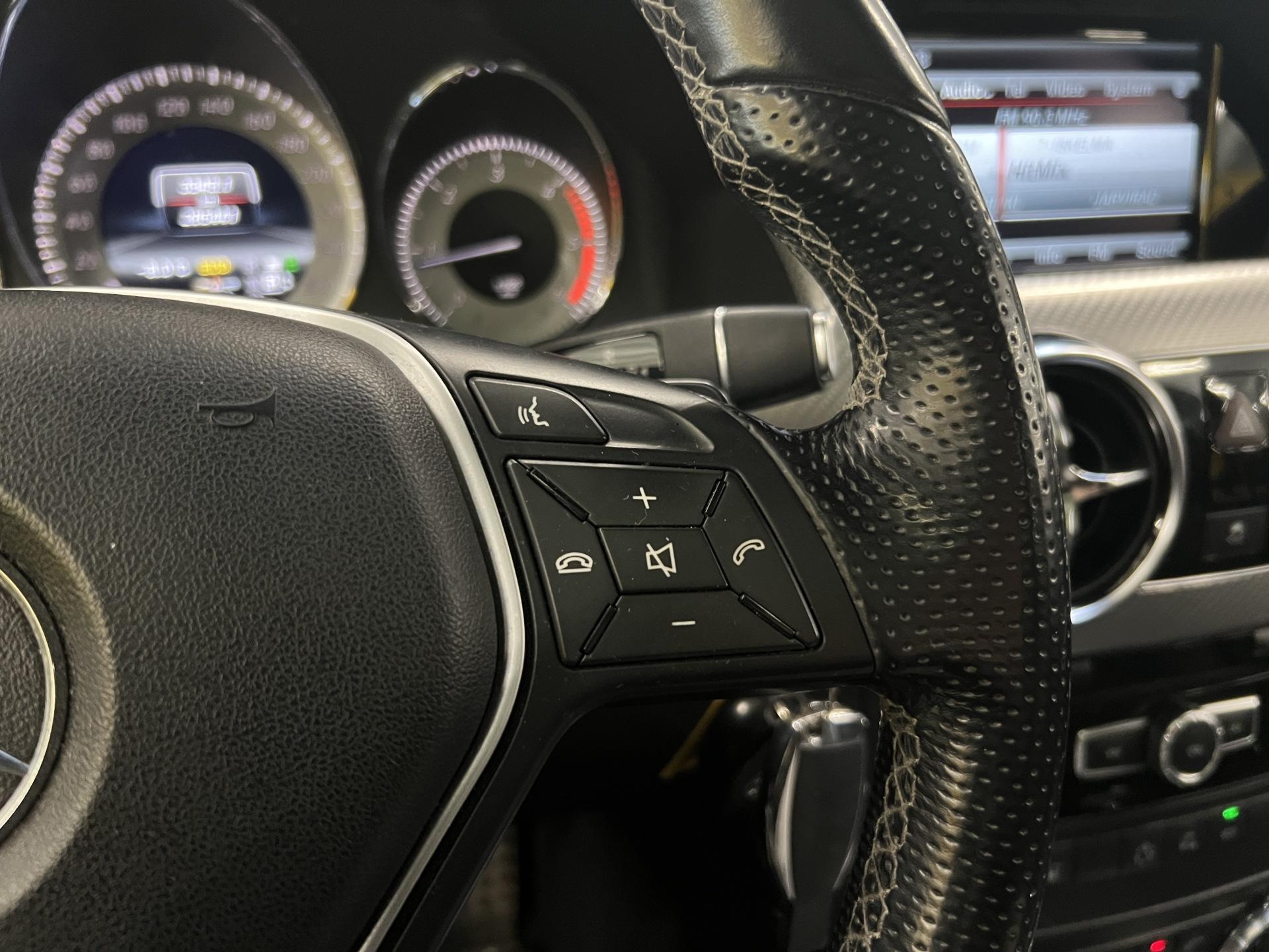 MERCEDES-BENZ GLK 2012