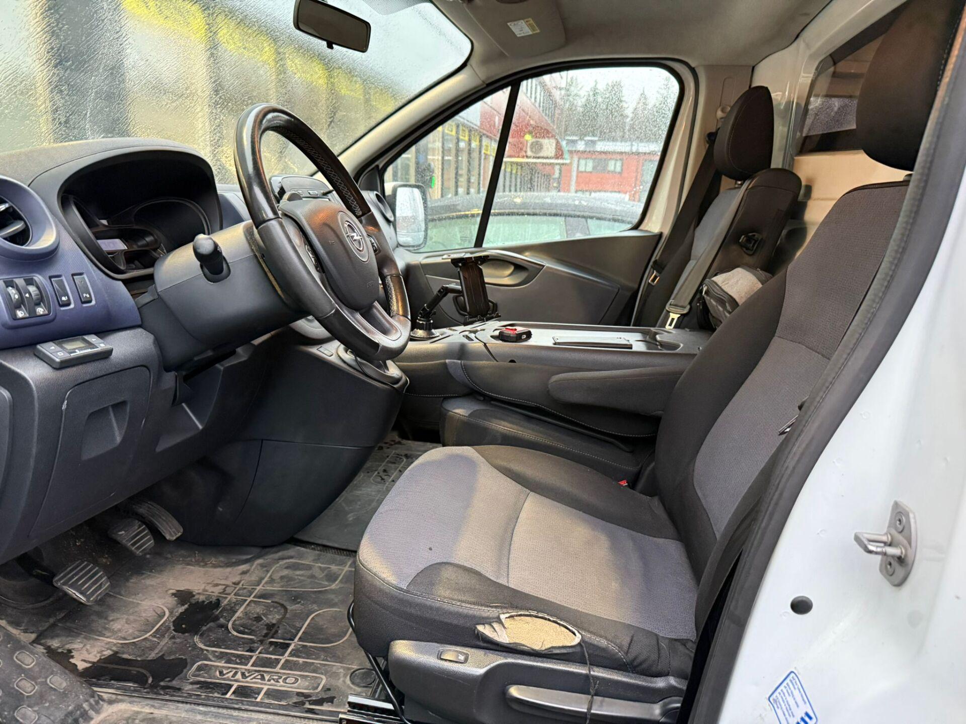 OPEL Vivaro 2017