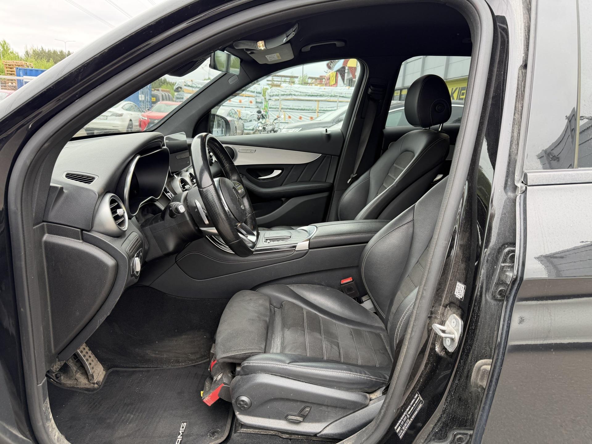 MERCEDES-BENZ GLC 2021