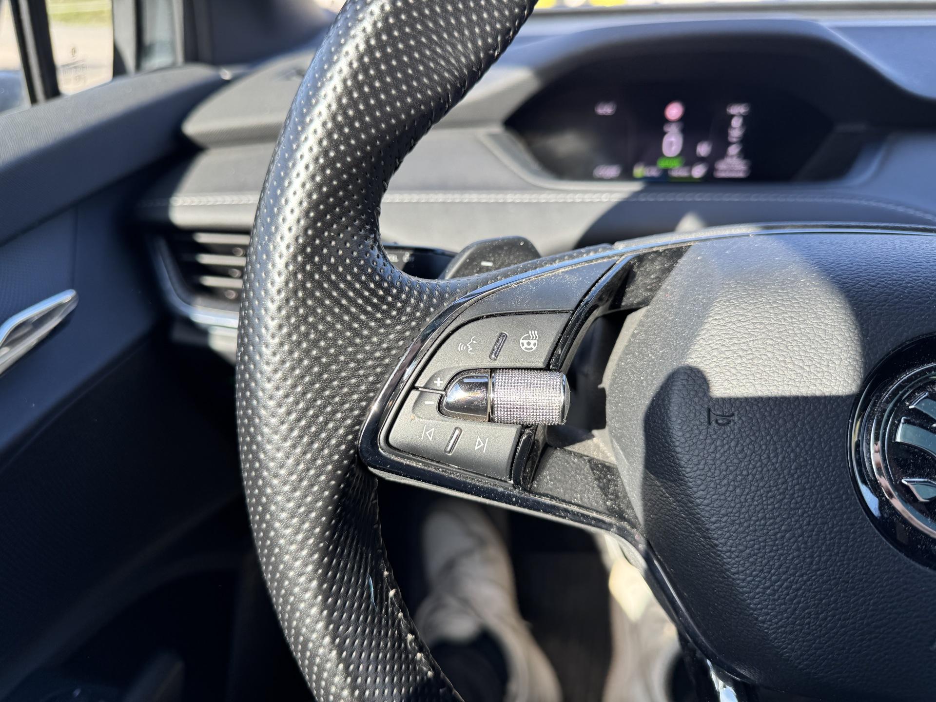 SKODA Enyaq 2021