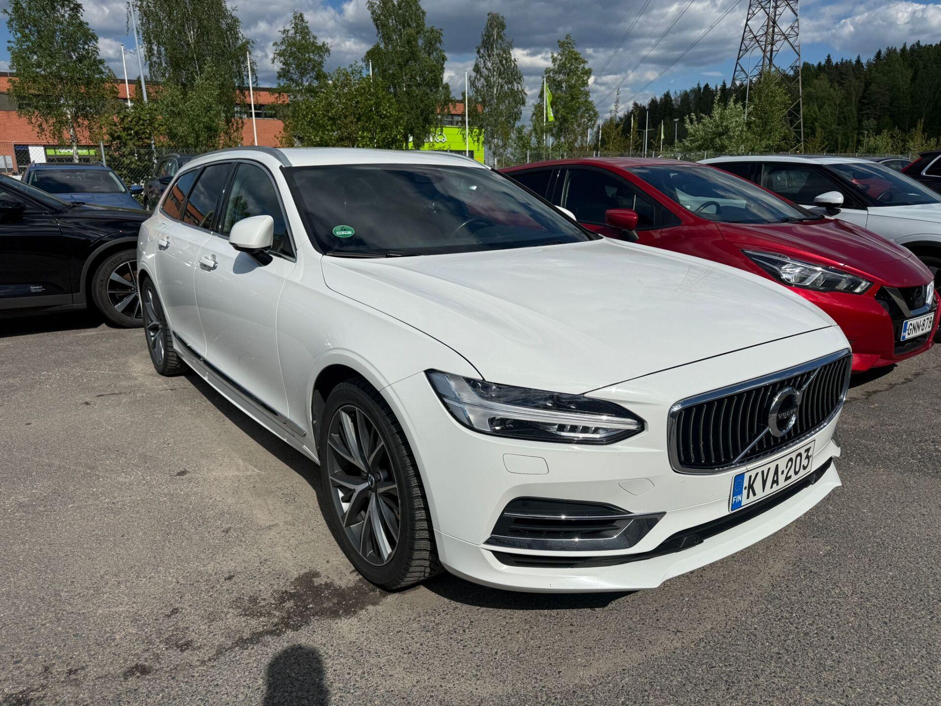 VOLVO V90 2020