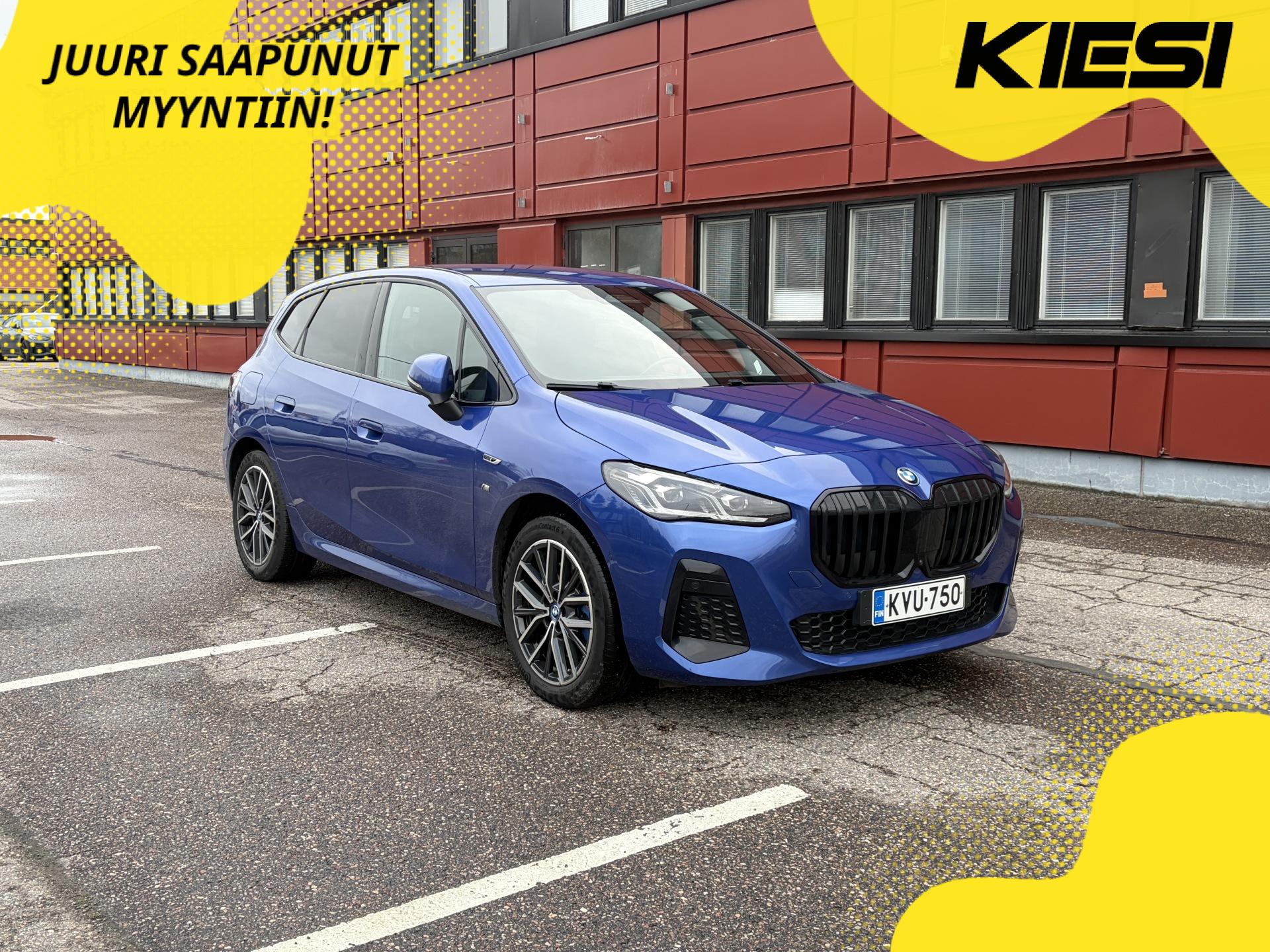 BMW 230 2023