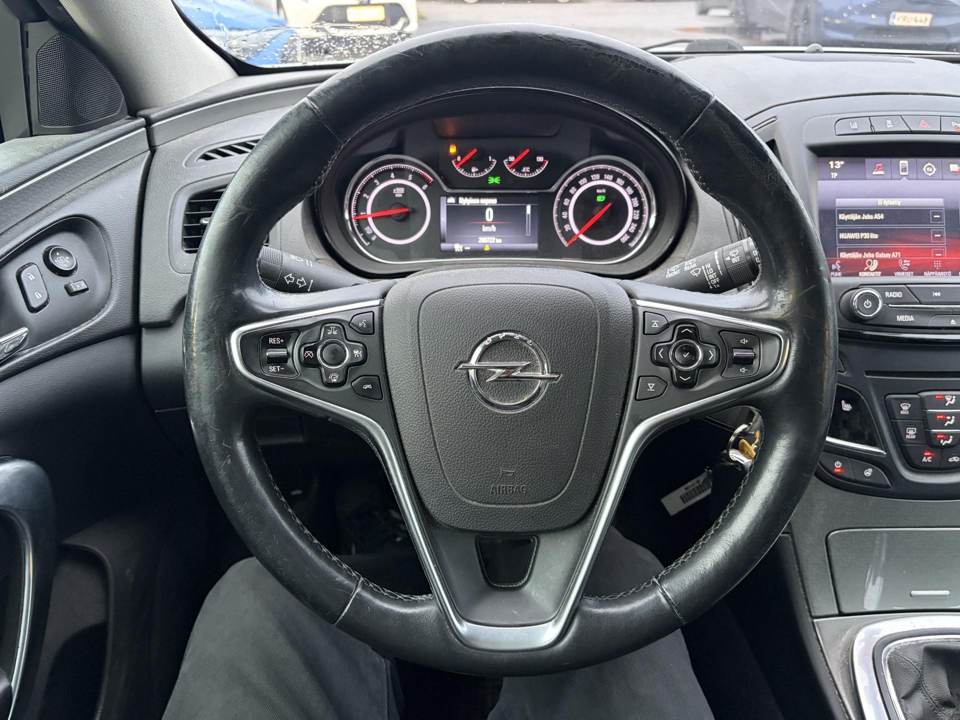 OPEL Insignia 2016